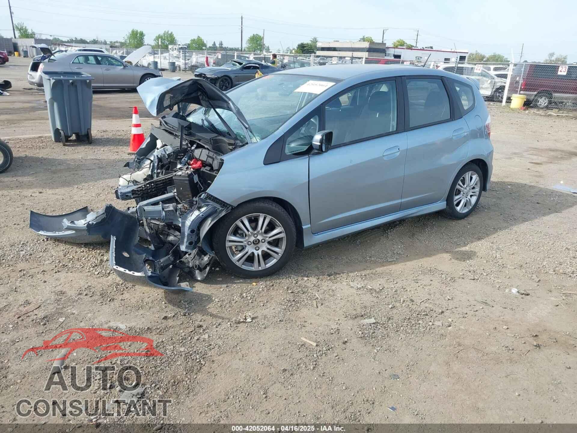 HONDA FIT 2011 - JHMGE8H55BC007749