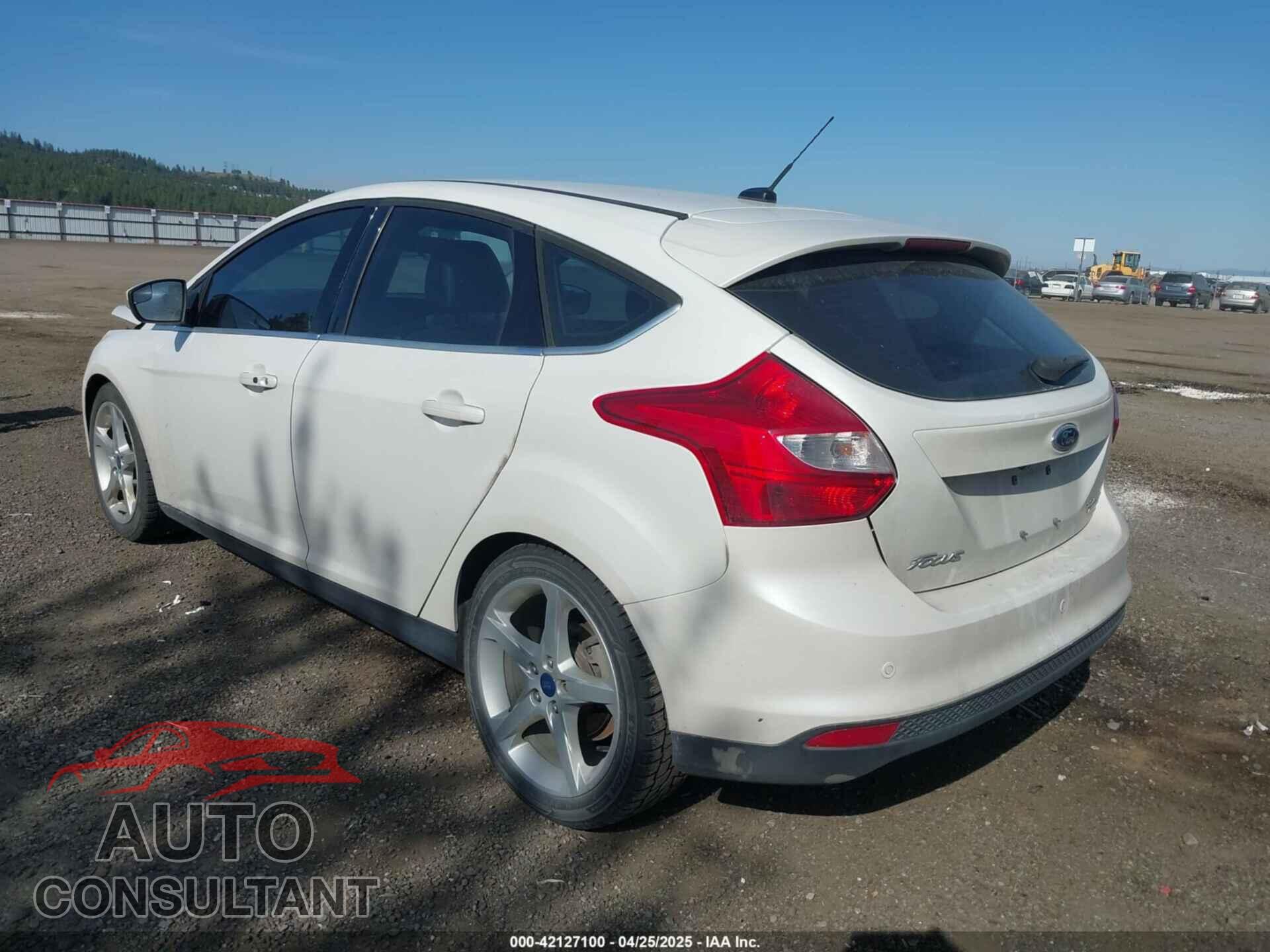 FORD FOCUS 2013 - 1FADP3N2XDL368690
