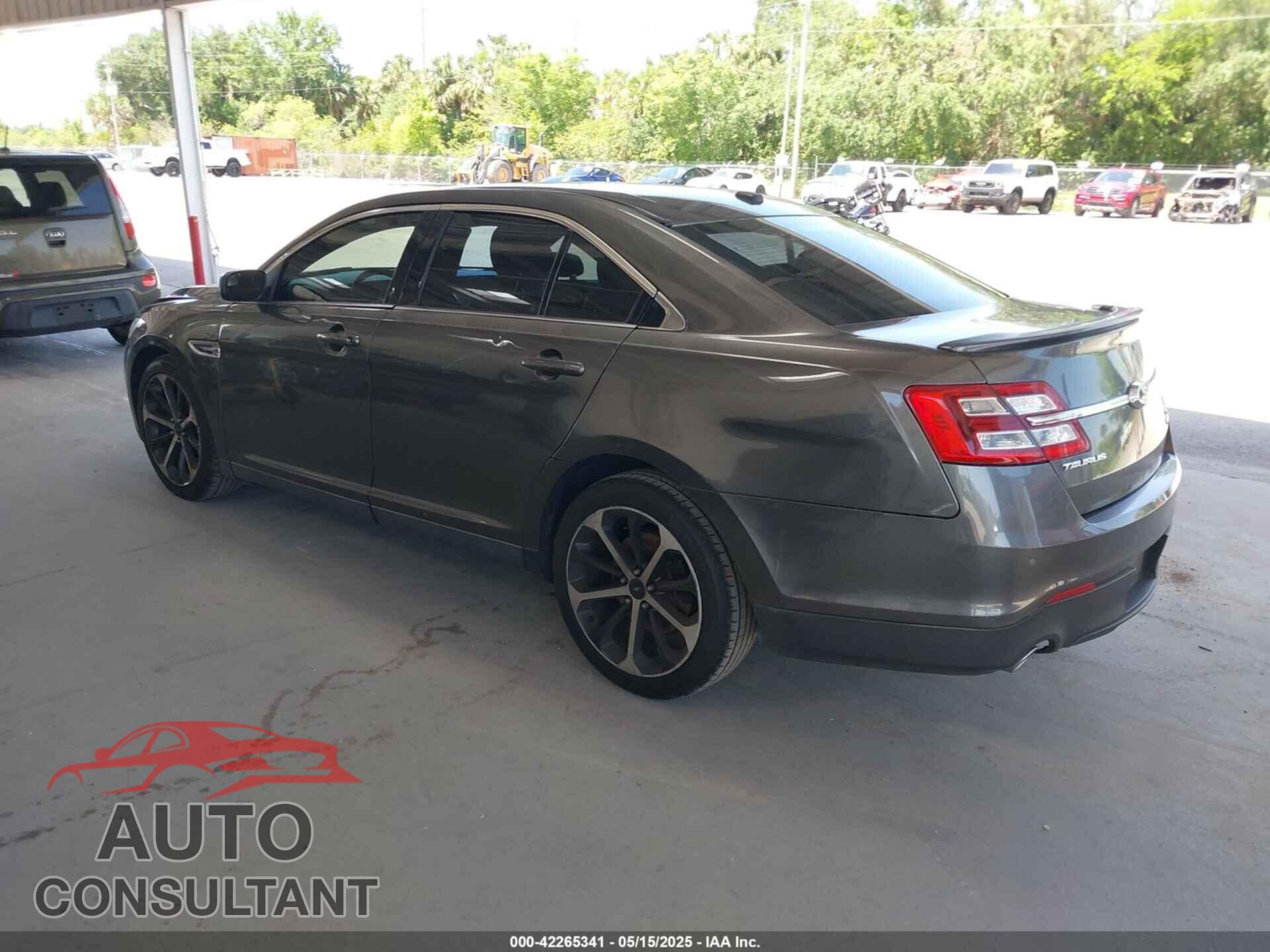 FORD TAURUS 2016 - 1FAHP2E83GG146392