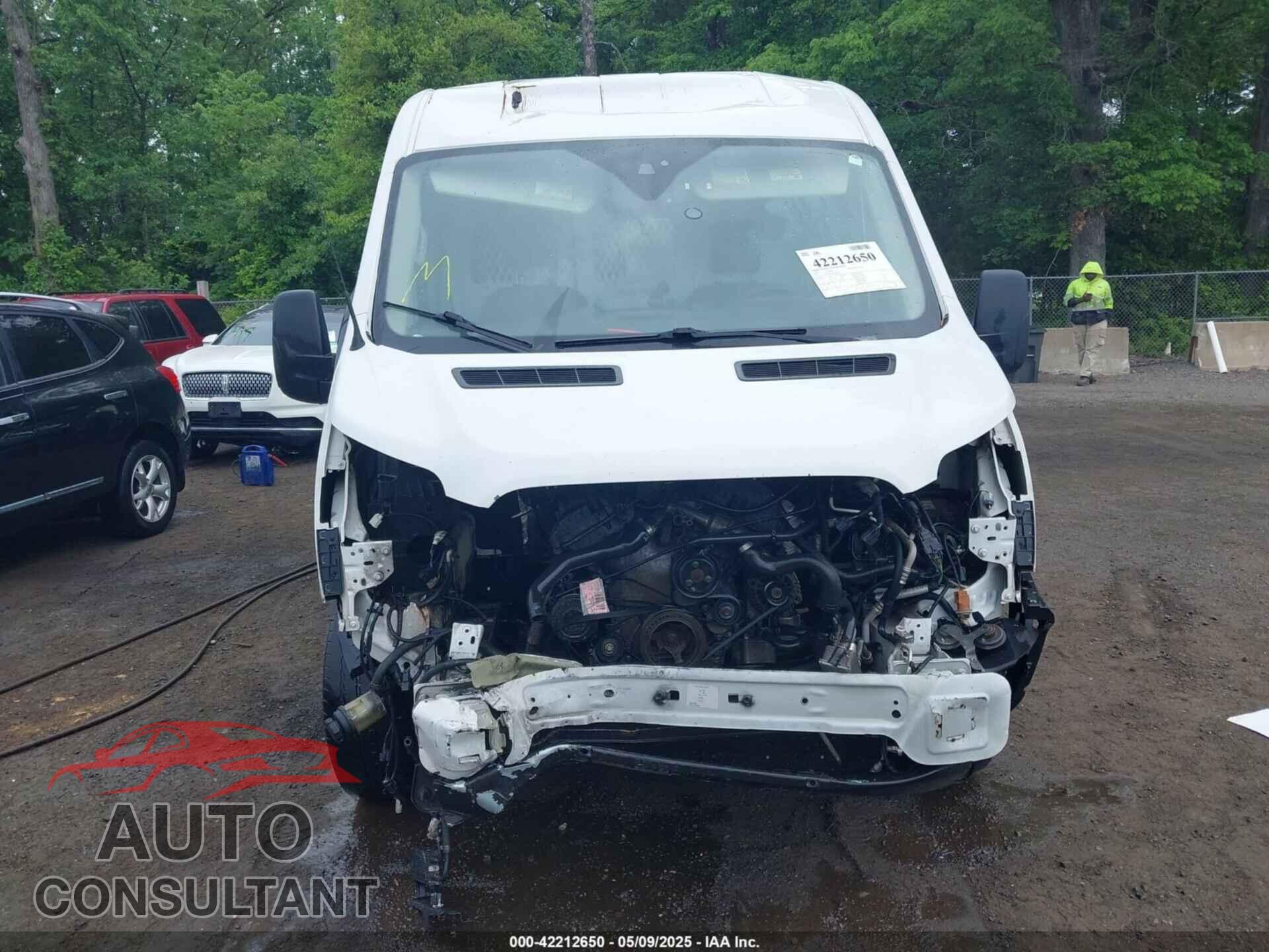 FORD TRANSIT-150 2016 - 1FTYE2CM7GKA06309