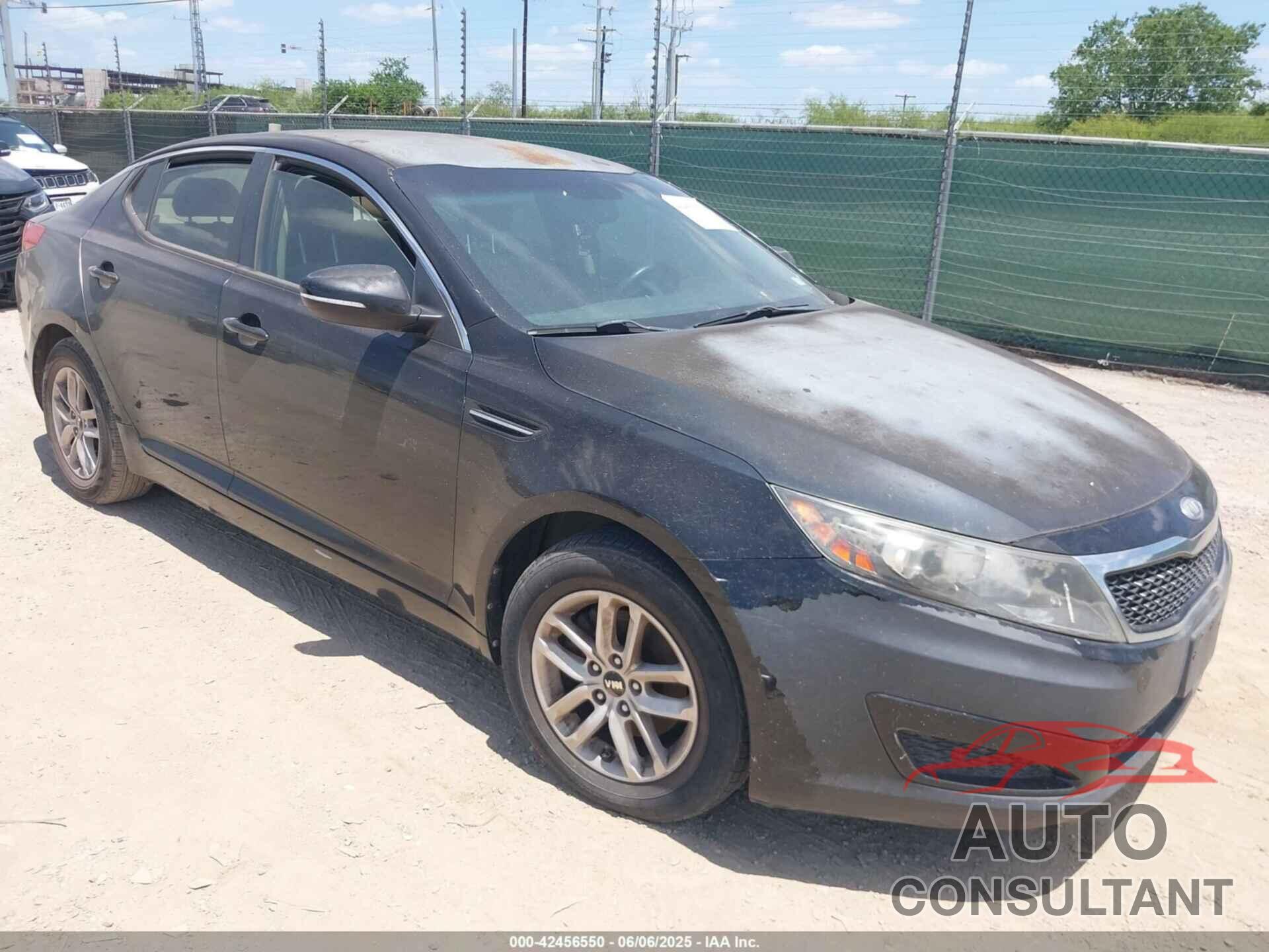 KIA OPTIMA 2011 - KNAGM4A79B5131131
