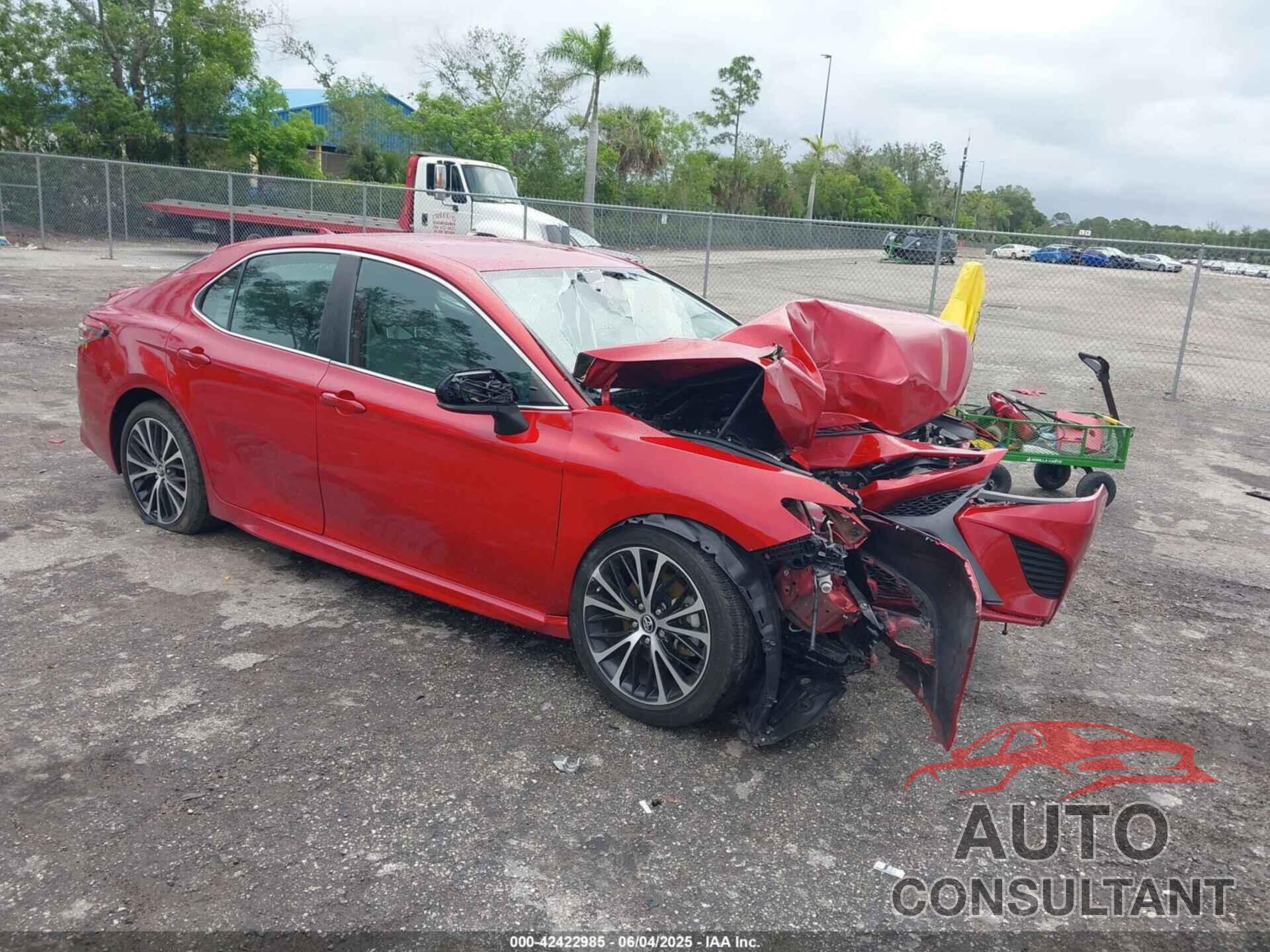 TOYOTA CAMRY 2019 - 4T1B11HK7KU257715