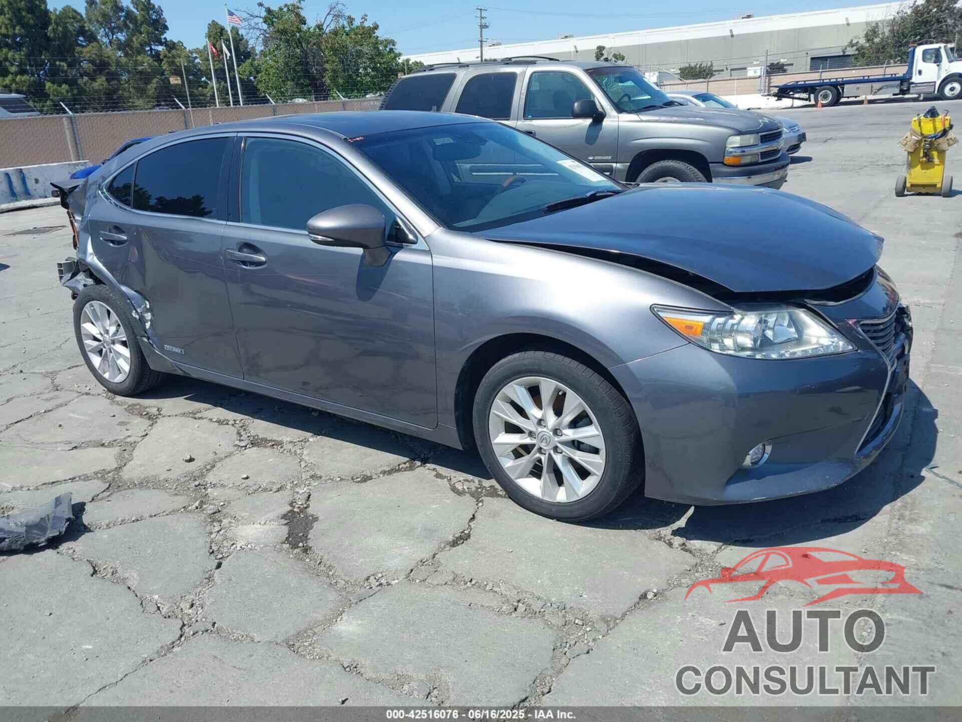 LEXUS ES 300H 2014 - JTHBW1GG5E2067669