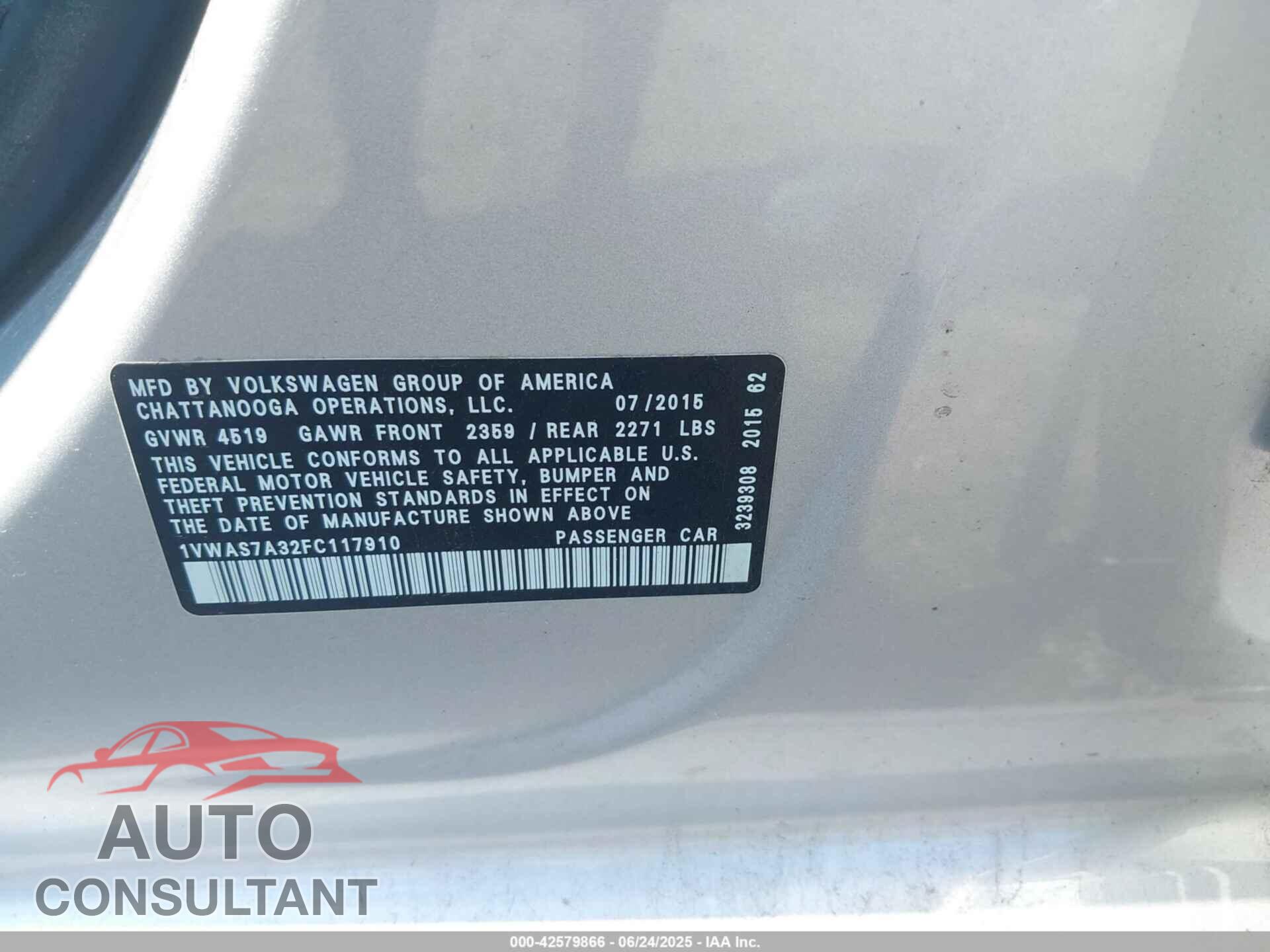 VOLKSWAGEN PASSAT 2015 - 1VWAS7A32FC117910