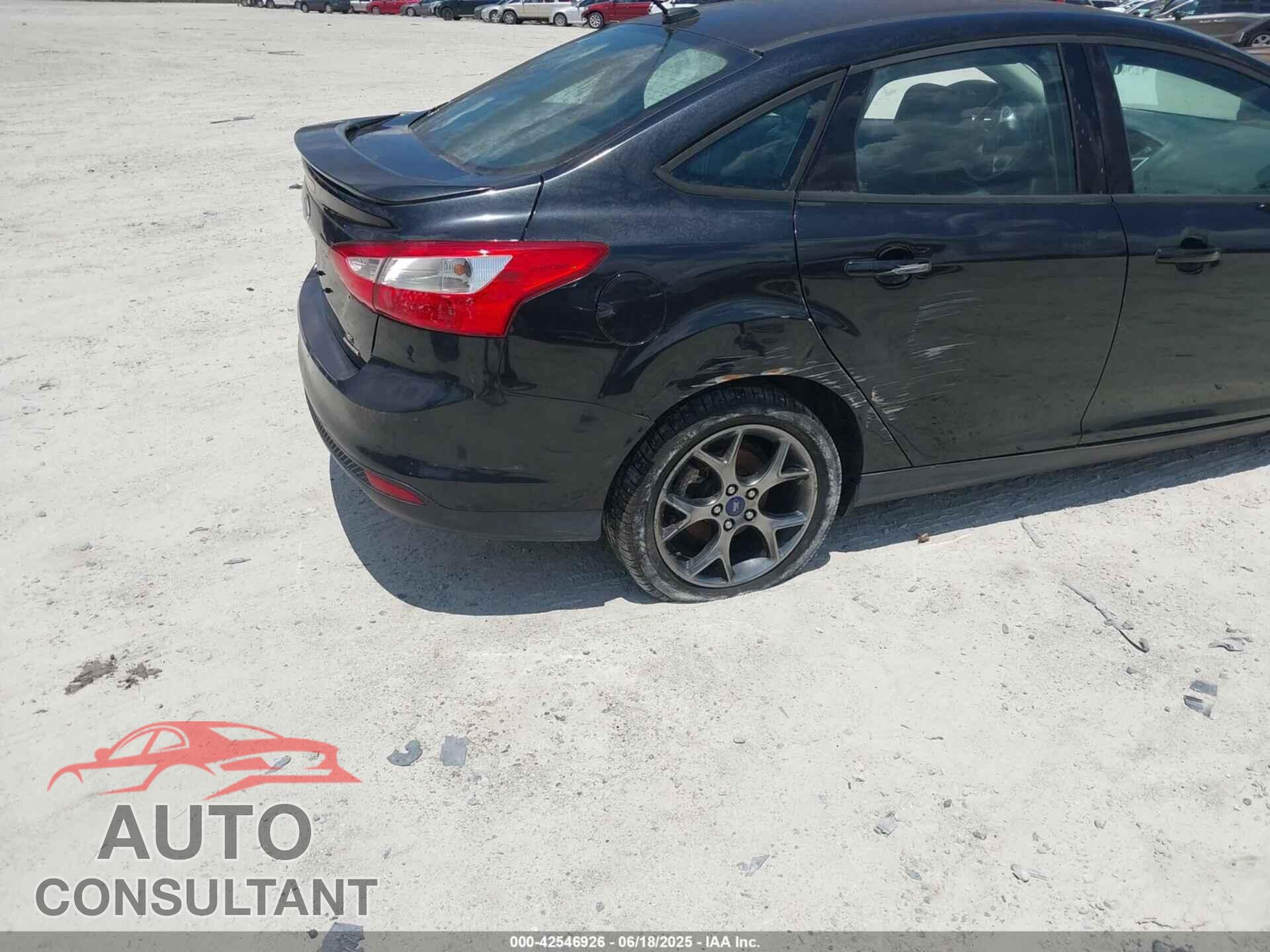 FORD FOCUS 2013 - 1FADP3F22DL353728
