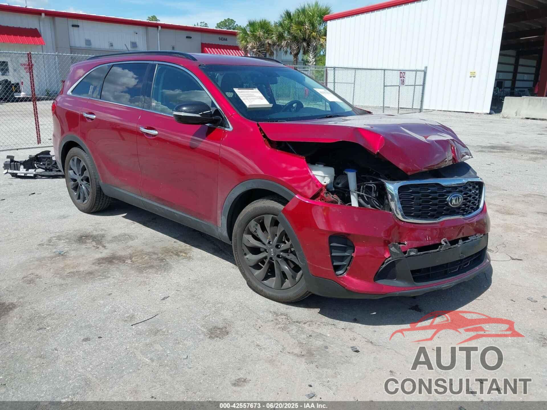 KIA SORENTO 2019 - 5XYPG4A54KG600304