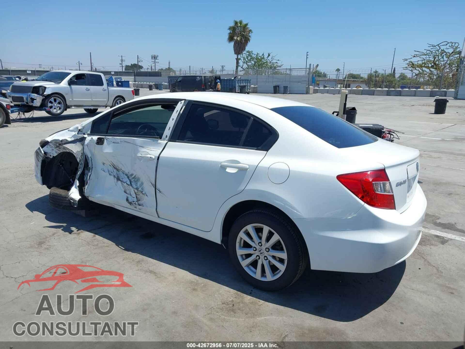HONDA CIVIC 2012 - 2HGFB2F86CH310927