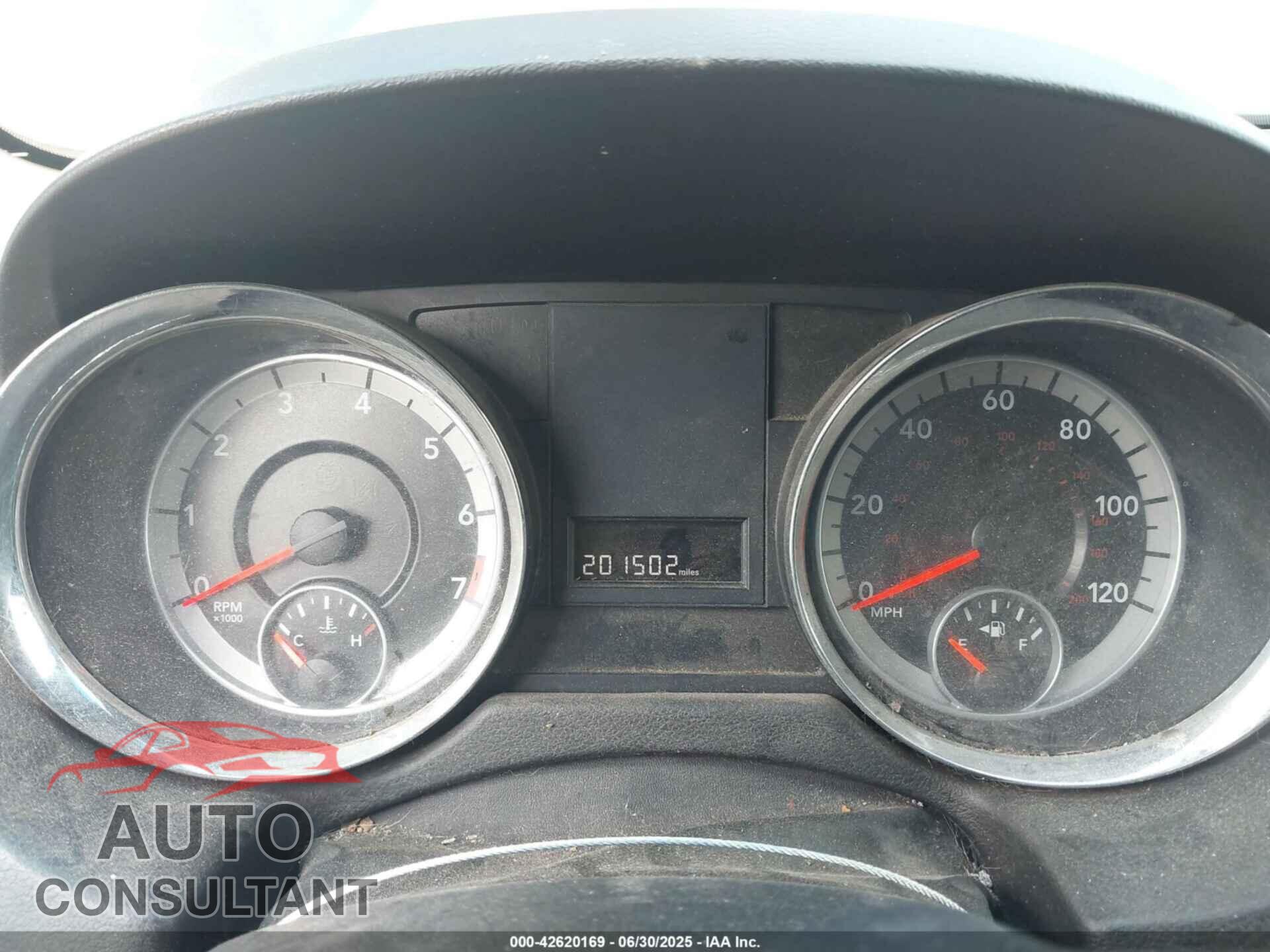DODGE GRAND CARAVAN 2013 - 2C4RDGBG3DR757548