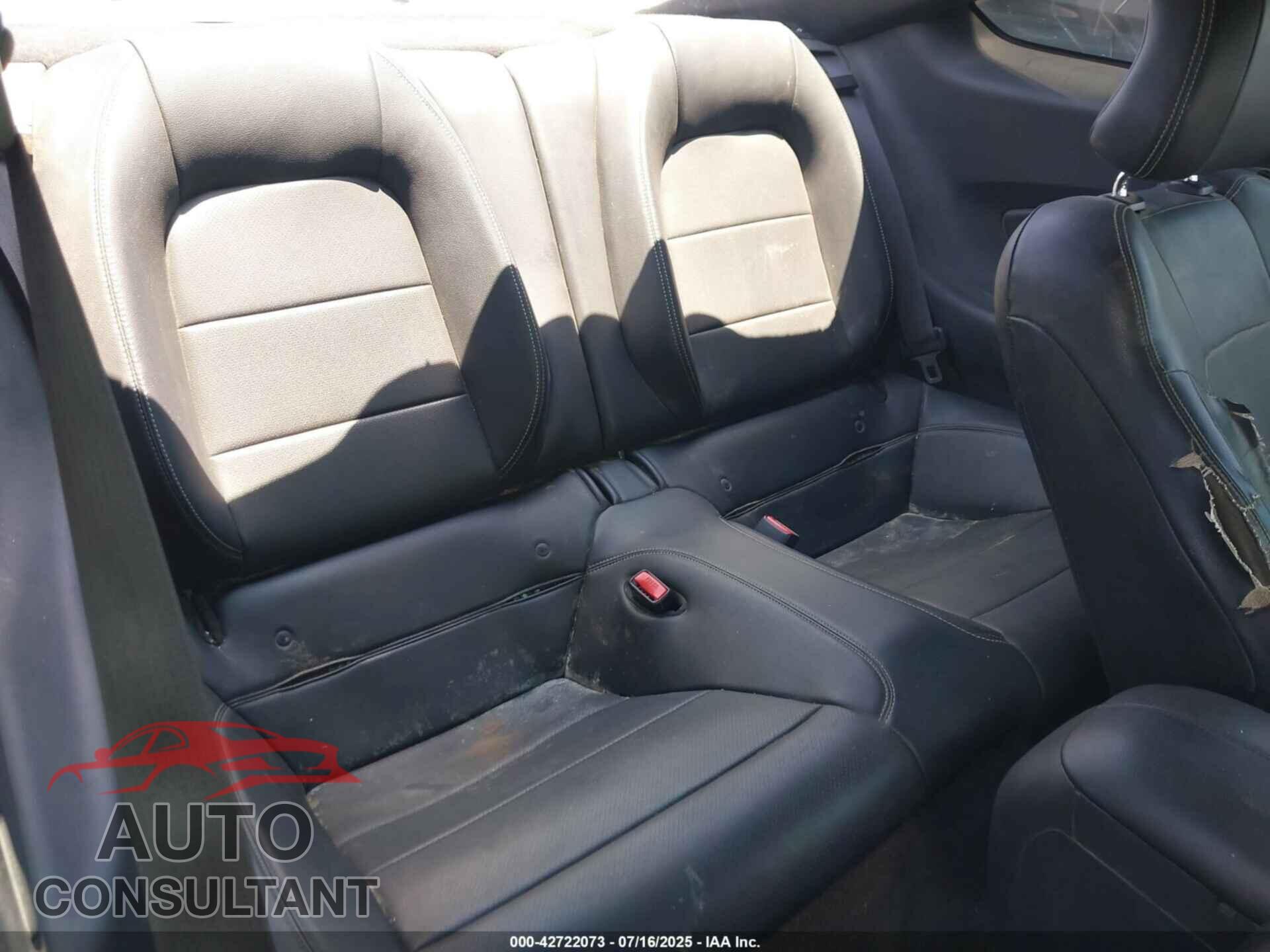 FORD MUSTANG 2015 - 1FA6P8CF7F5300057