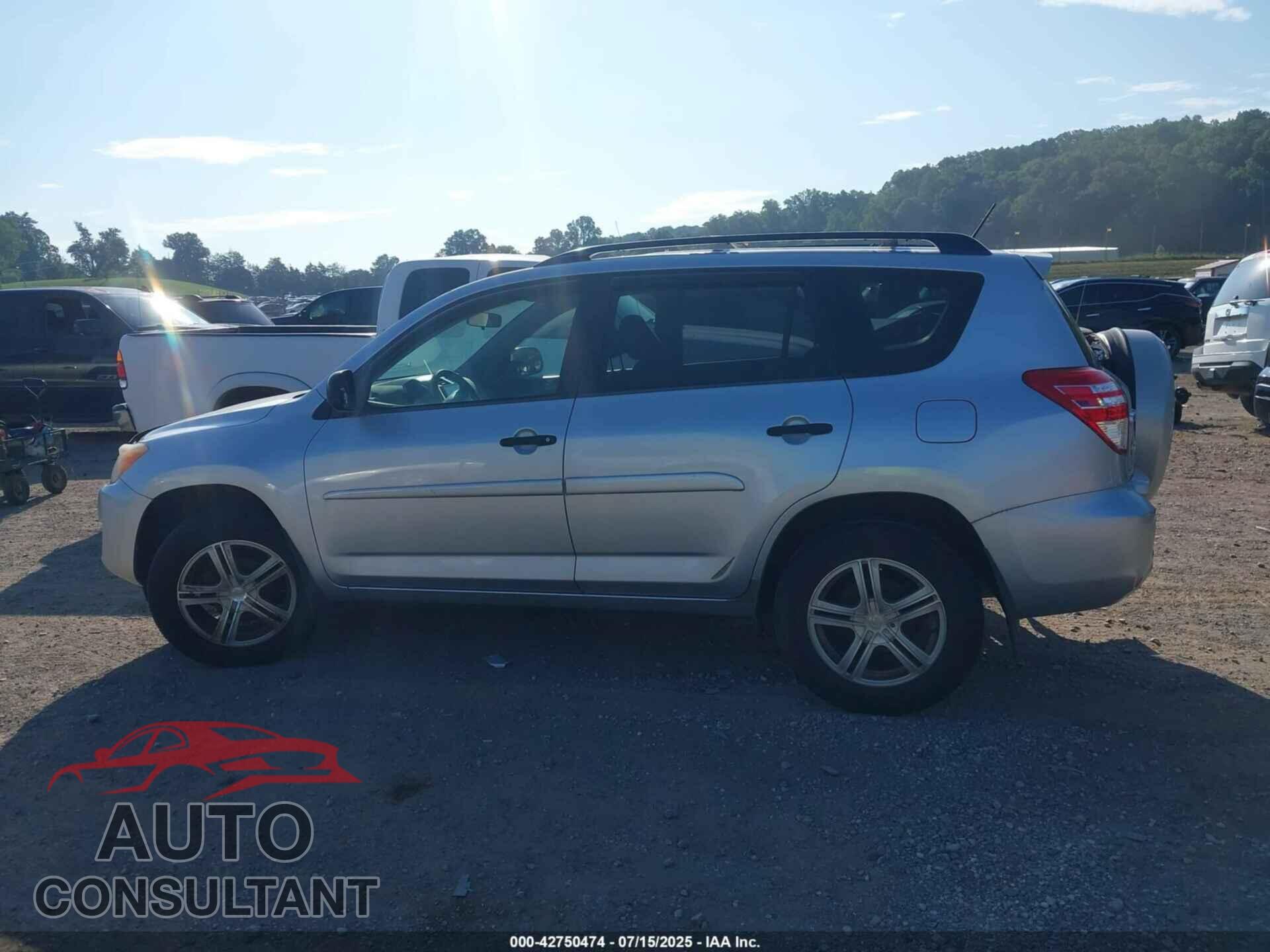 TOYOTA RAV4 2010 - JTMZF4DVXAD029468