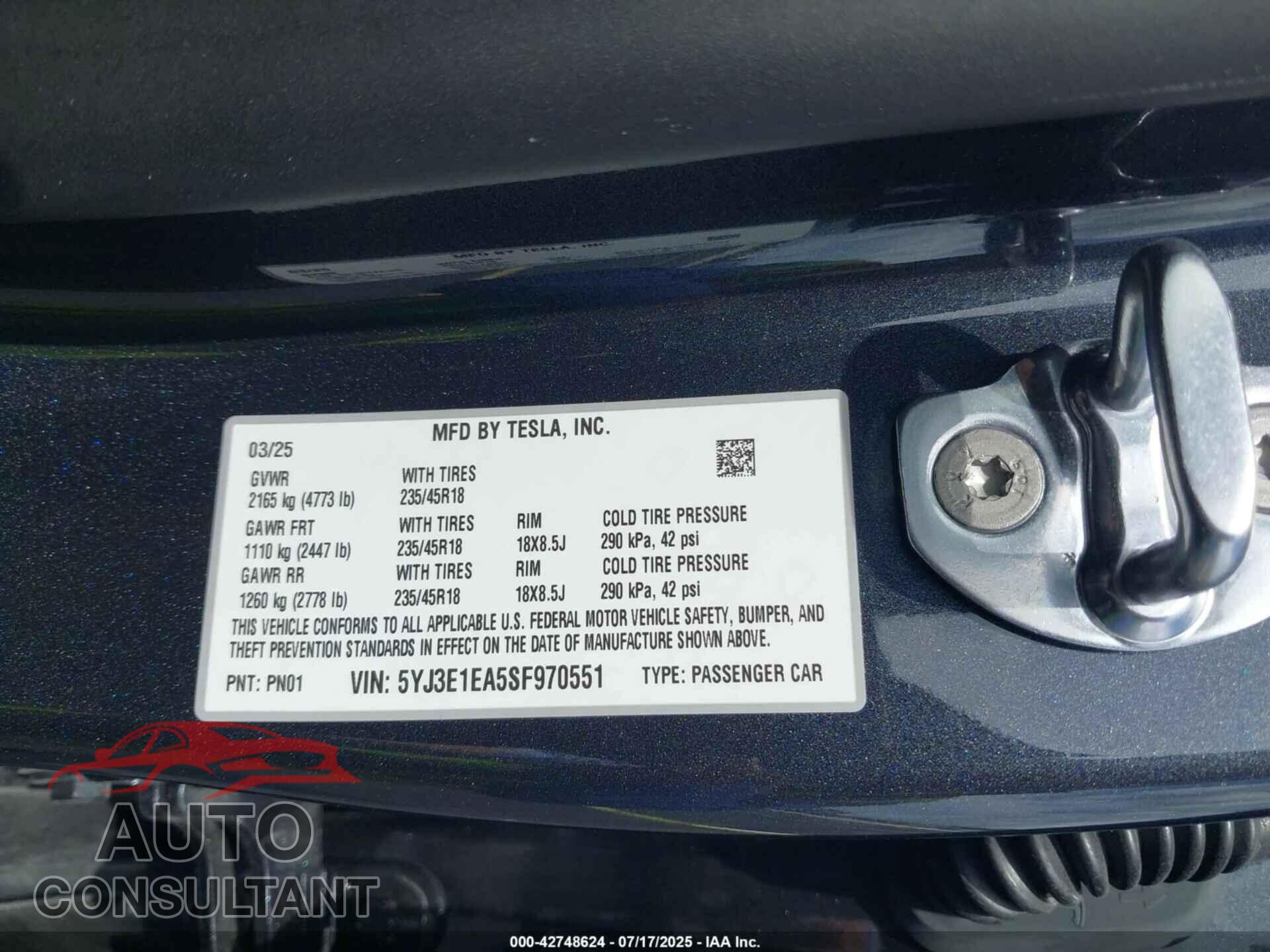 TESLA MODEL 3 2025 - 5YJ3E1EA5SF970551
