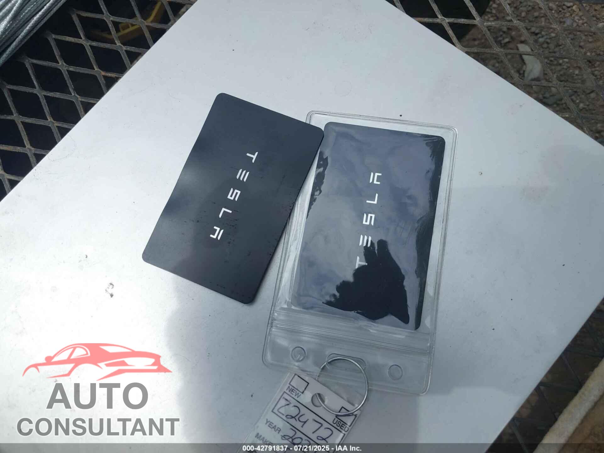 TESLA MODEL 3 2021 - 5YJ3E1EA2MF982594