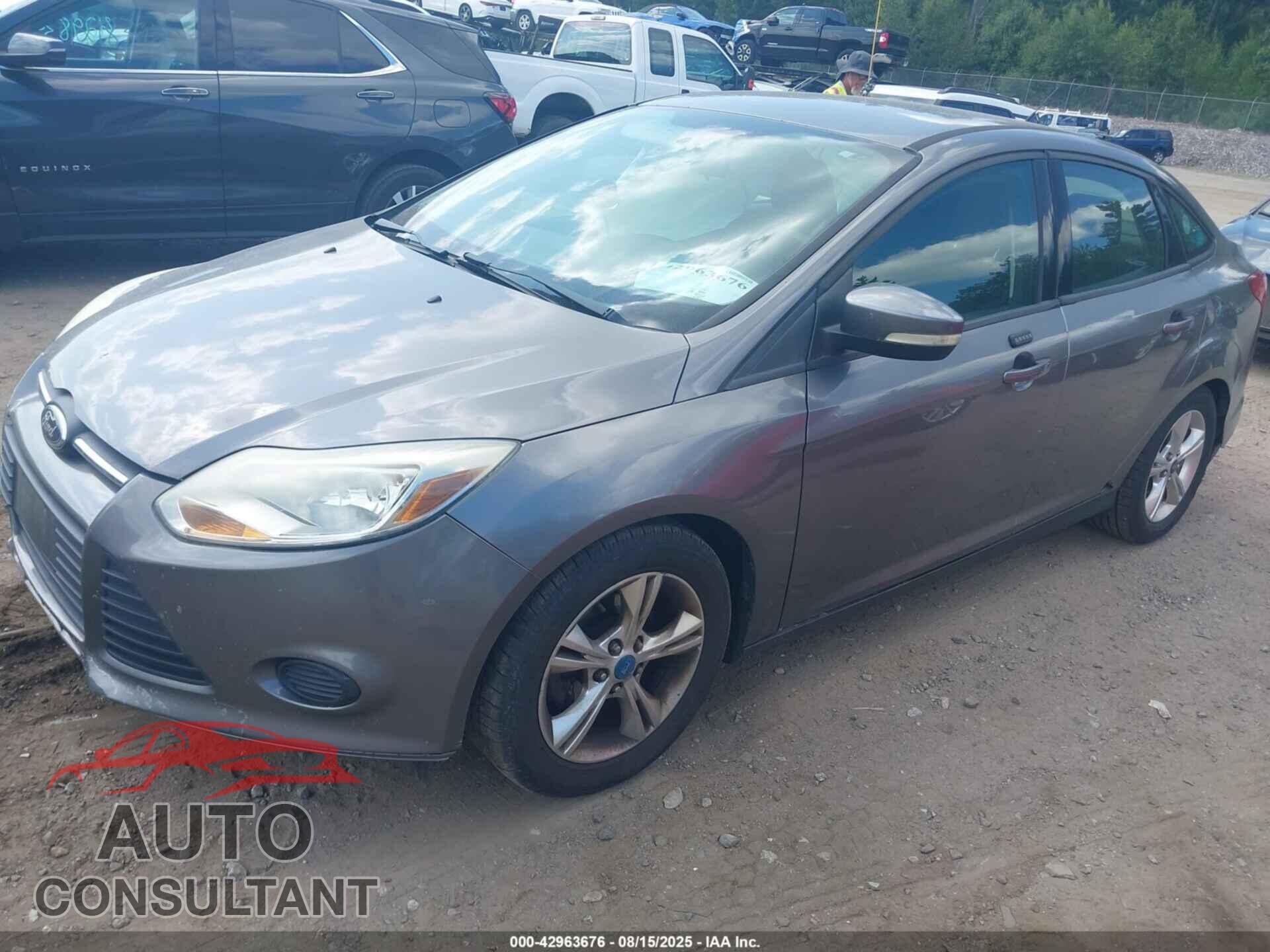 FORD FOCUS 2014 - 1FADP3F29EL151812