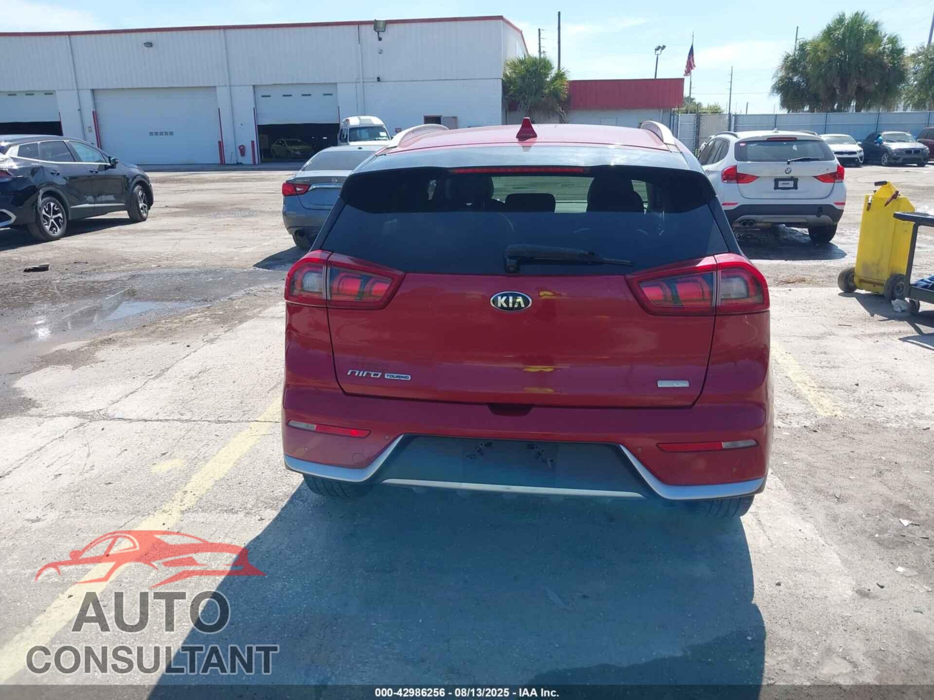 KIA NIRO 2017 - KNDCE3LC9H5054613
