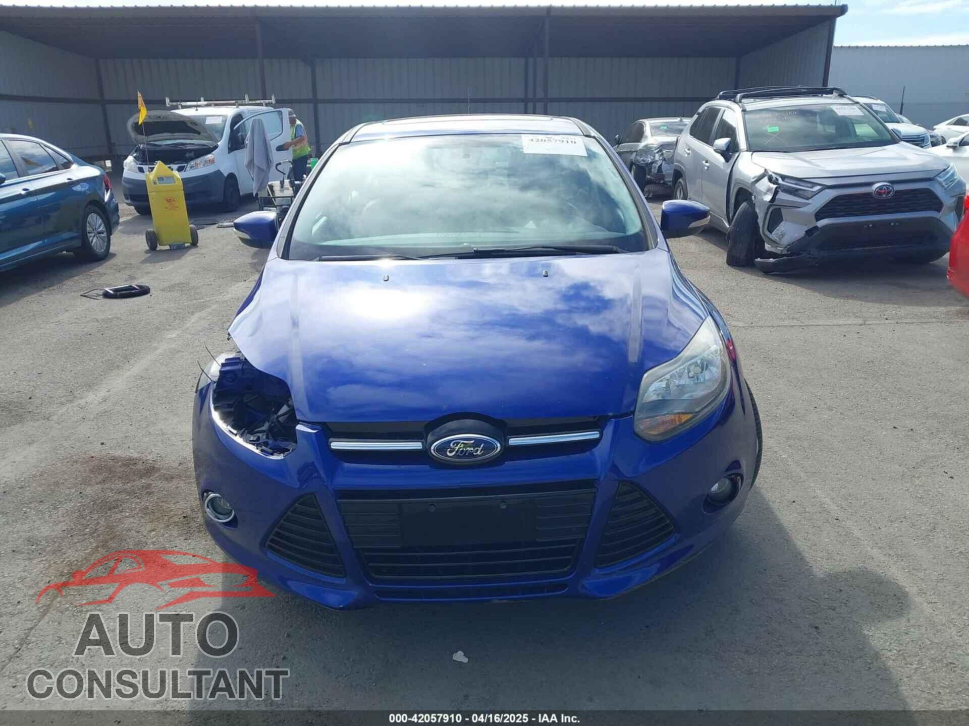 FORD FOCUS 2014 - 1FADP3N22EL298362