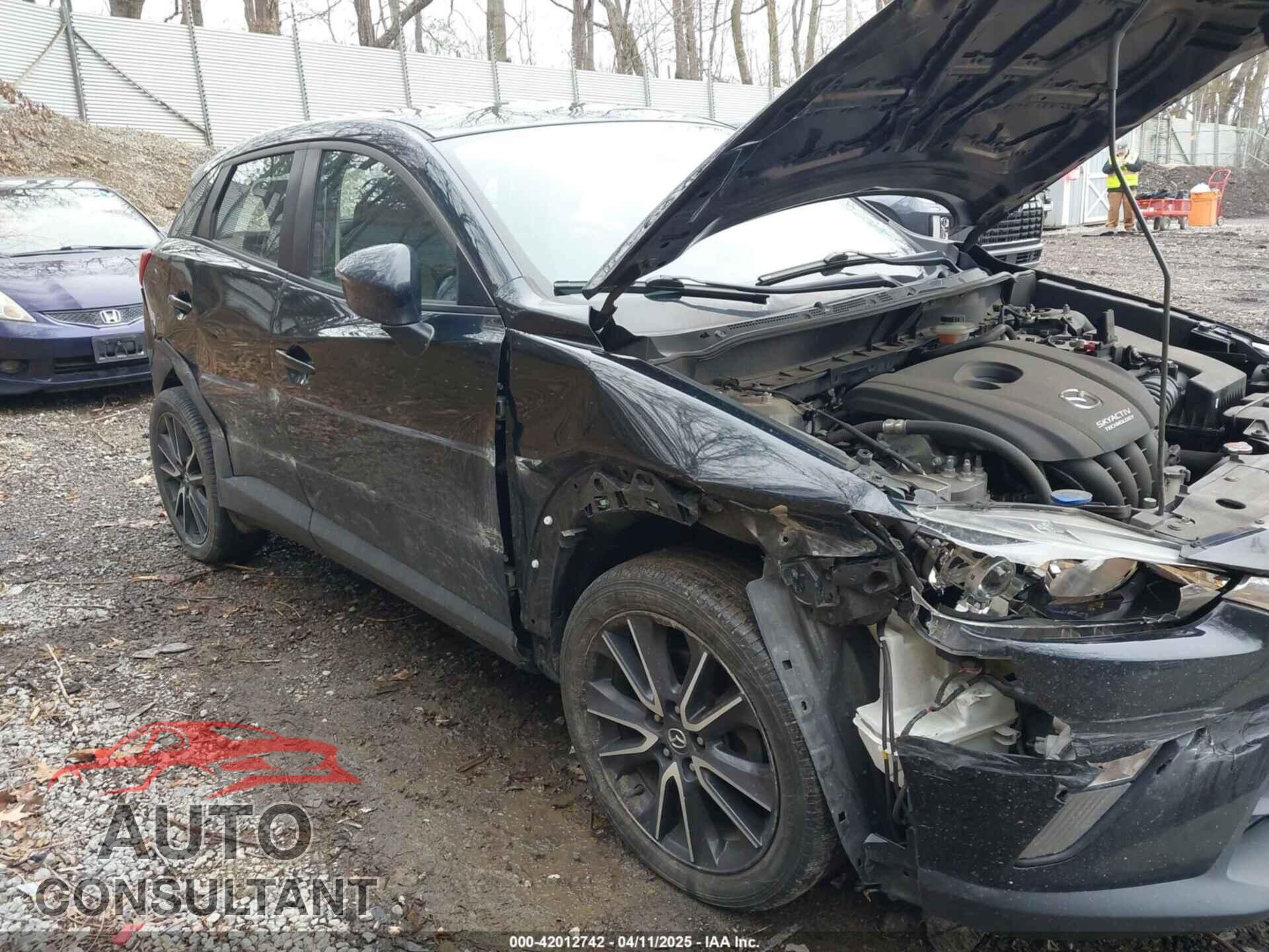 MAZDA CX-3 2018 - JM1DKFC78J0314830