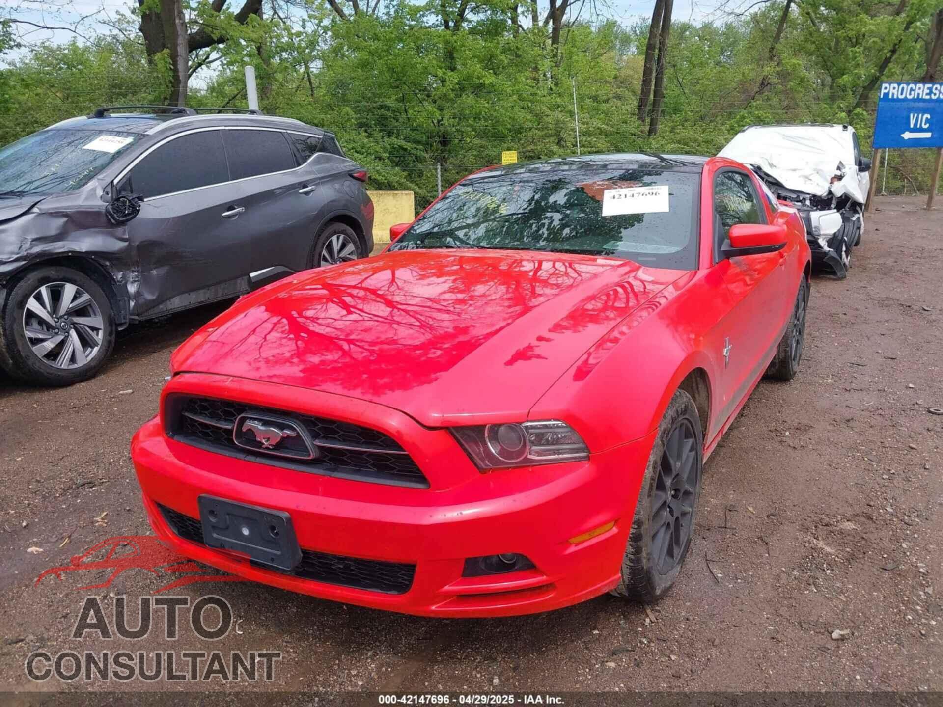 FORD MUSTANG 2013 - 1ZVBP8AM7D5244237