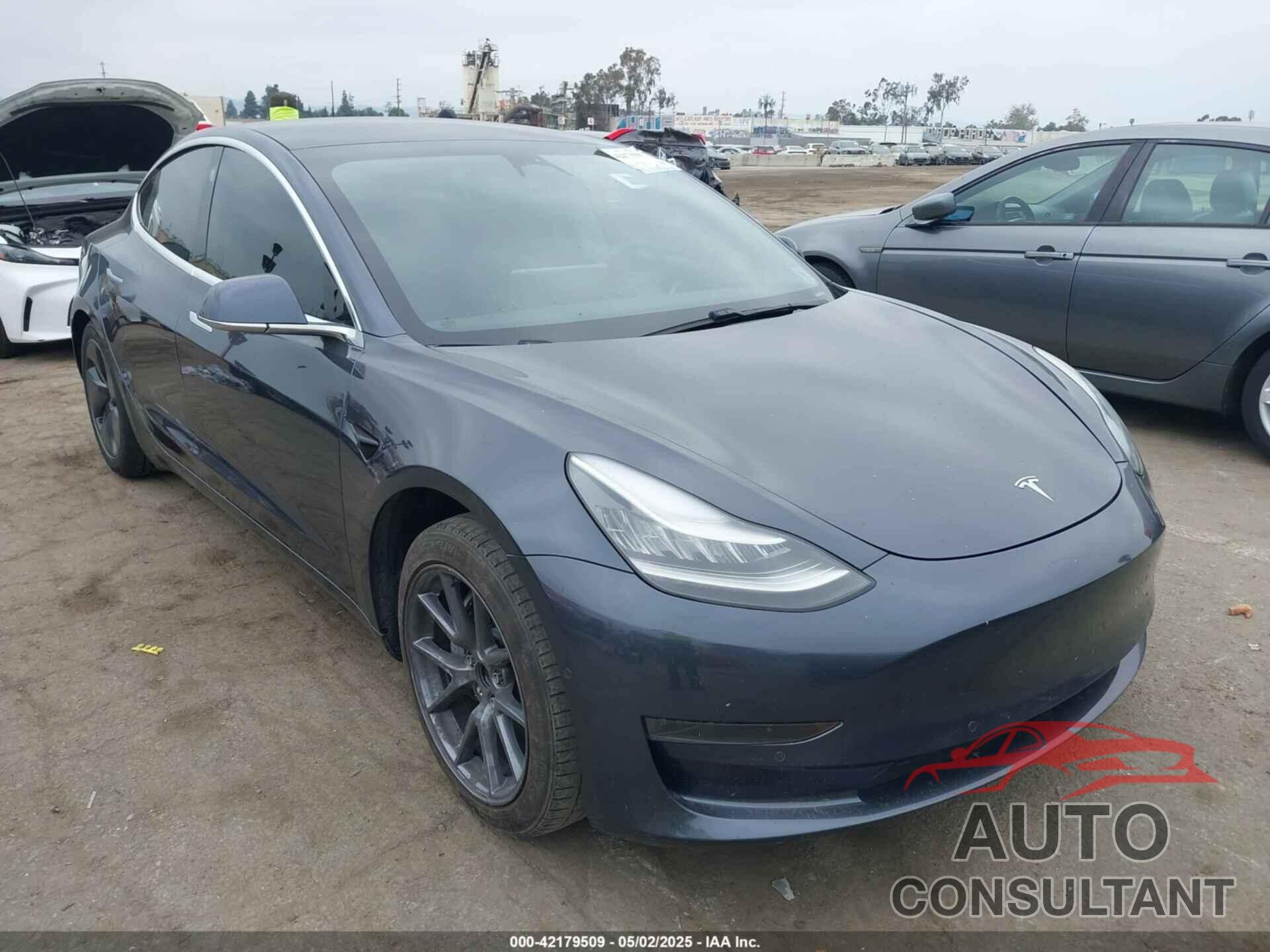 TESLA MODEL 3 2020 - 5YJ3E1EA1LF799136