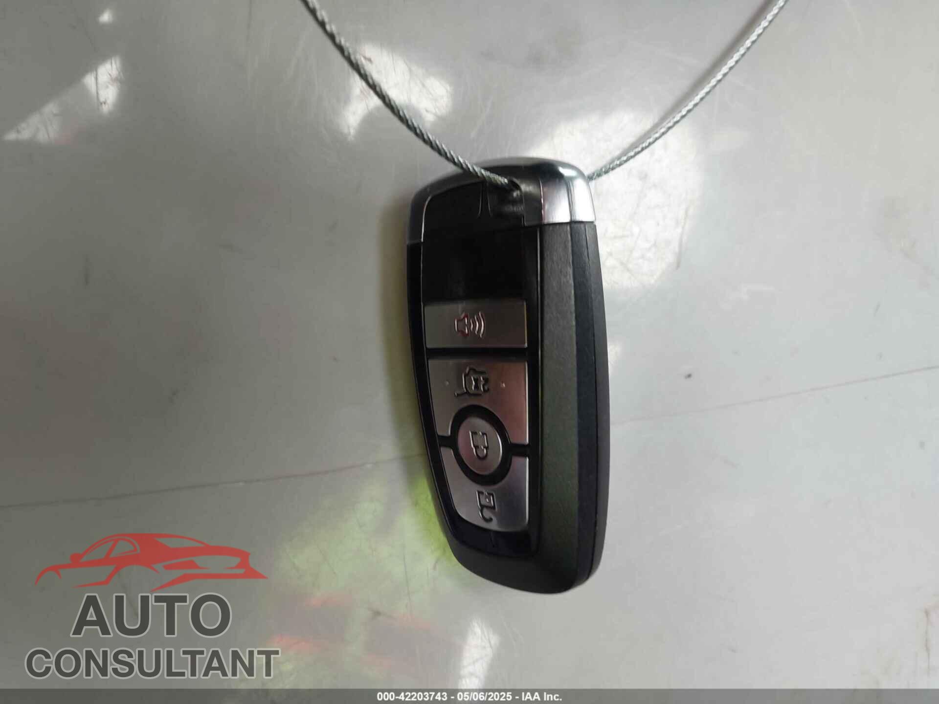 FORD EXPLORER 2024 - 1FMSK7DH8RGA76786