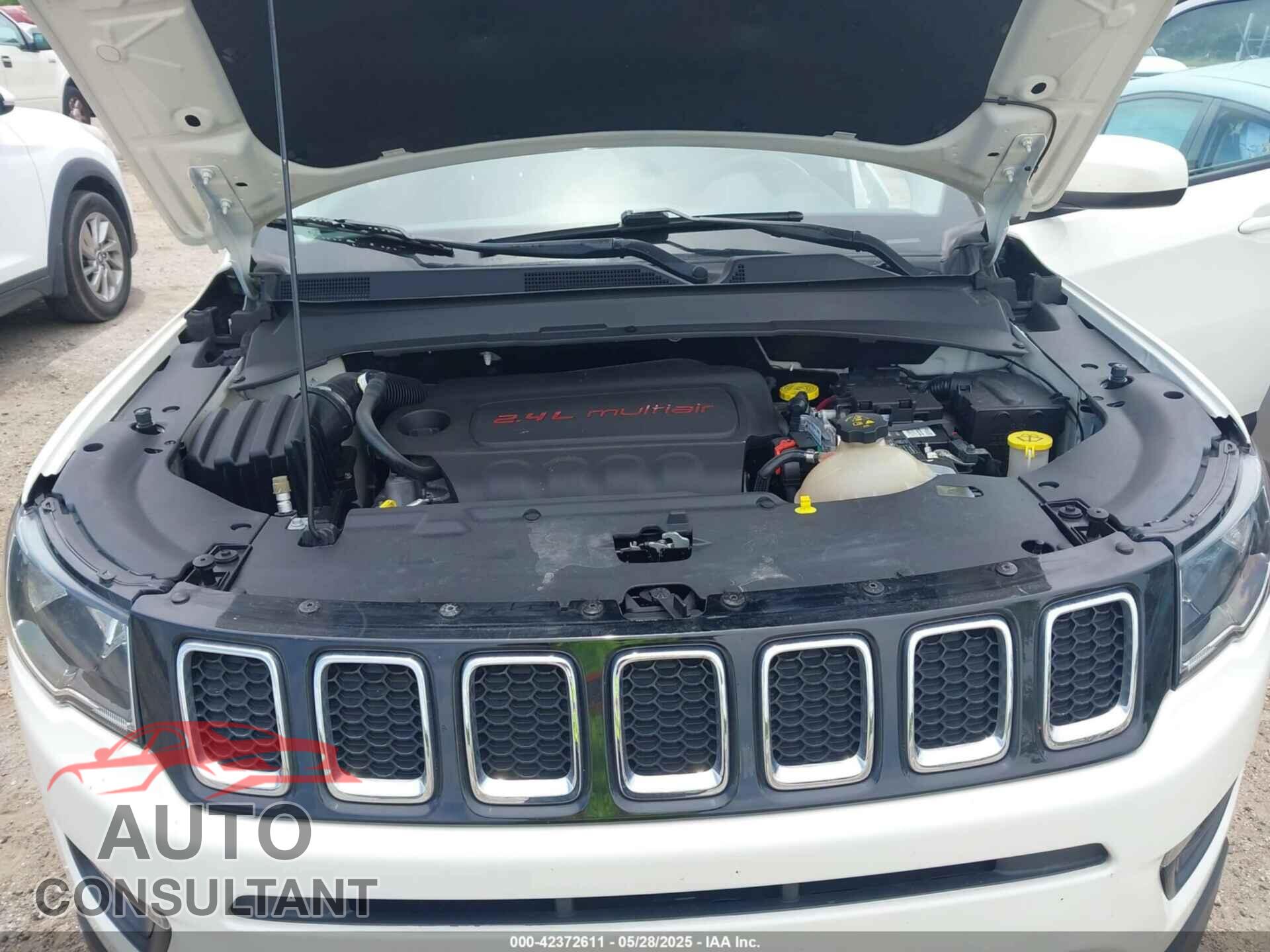 JEEP COMPASS 2018 - 3C4NJCBB8JT293444