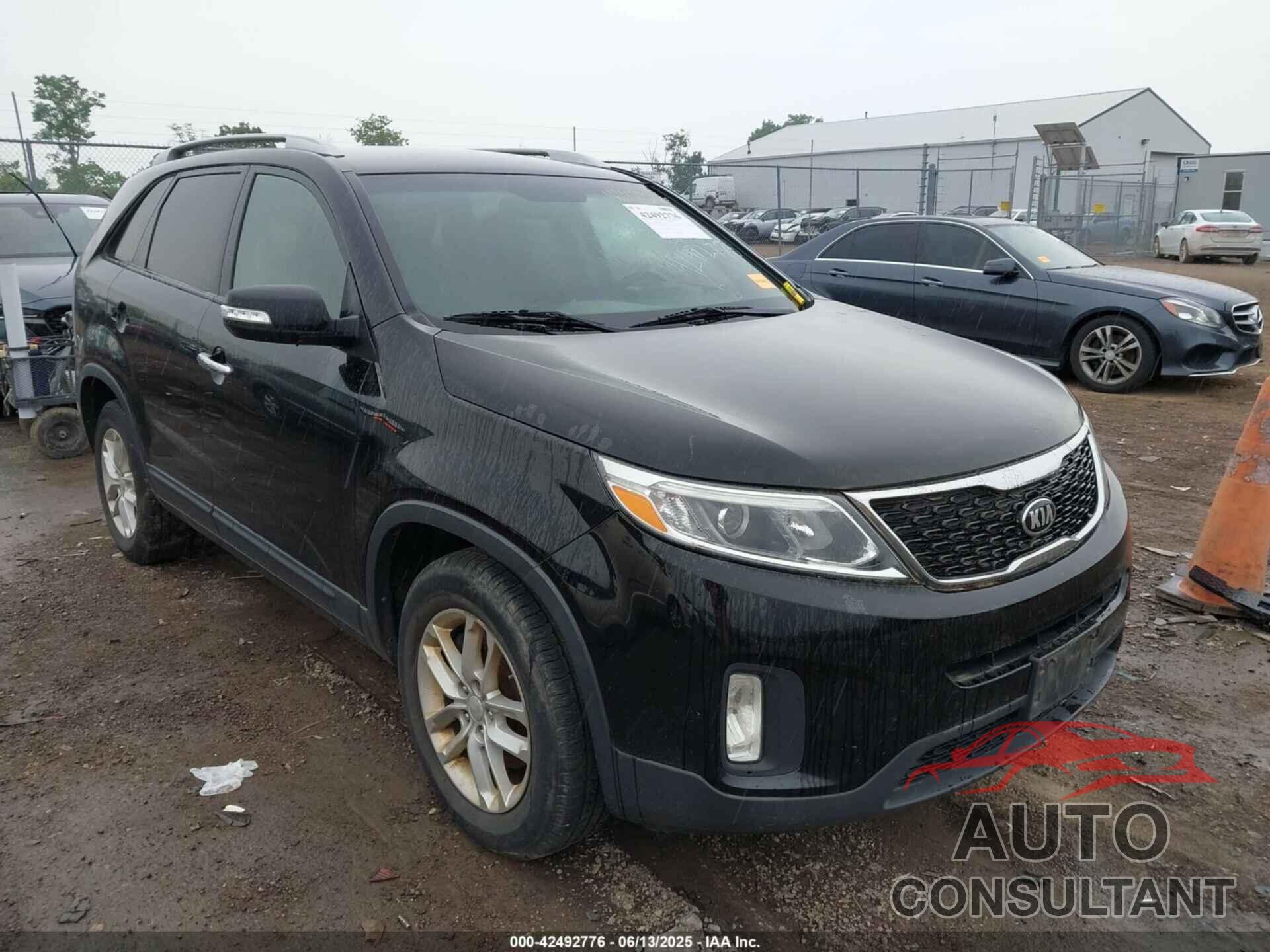 KIA SORENTO 2014 - 5XYKT3A63EG508971
