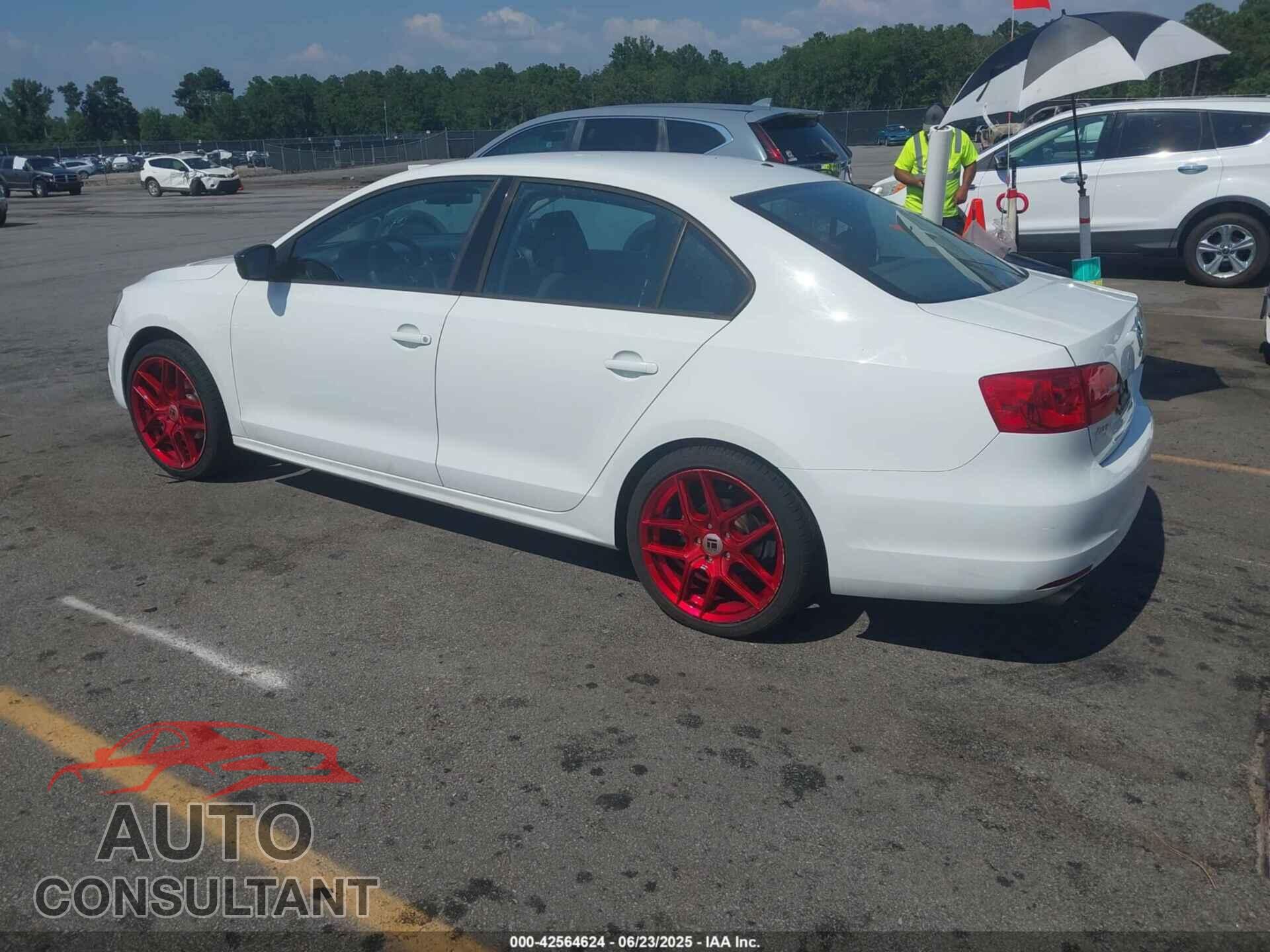 VOLKSWAGEN JETTA 2014 - 3VW2K7AJ0EM308564