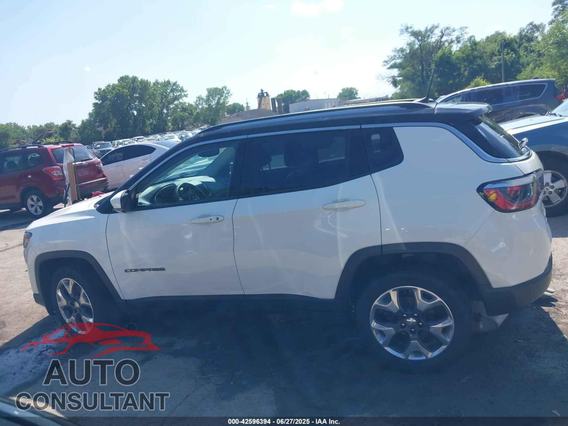 JEEP COMPASS 2018 - 3C4NJDCB7JT454791