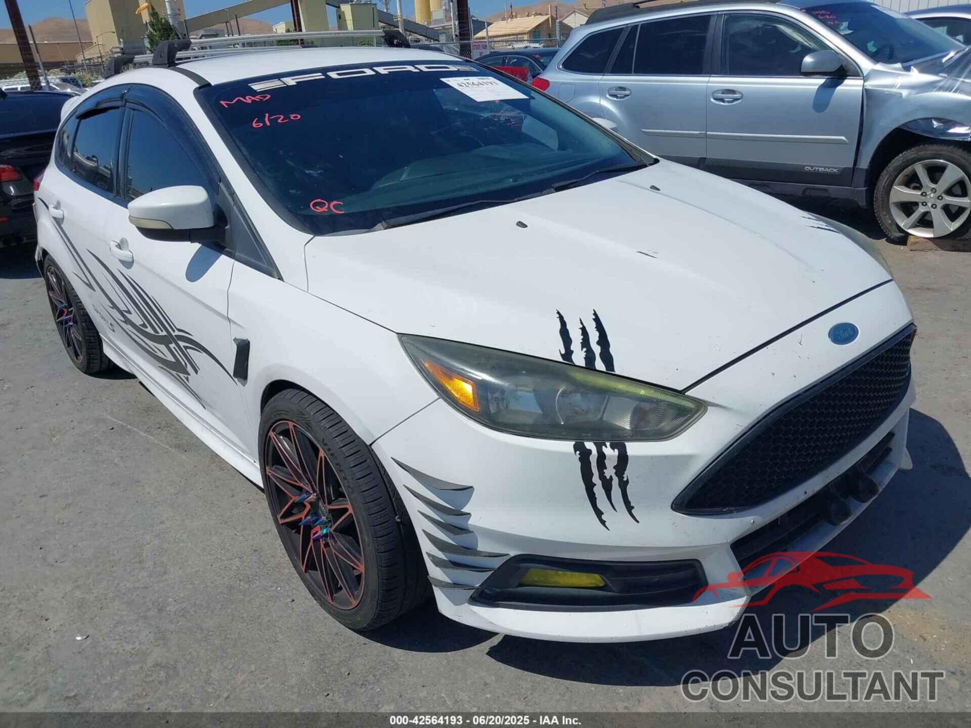 FORD FOCUS ST 2015 - 1FADP3L98FL306837