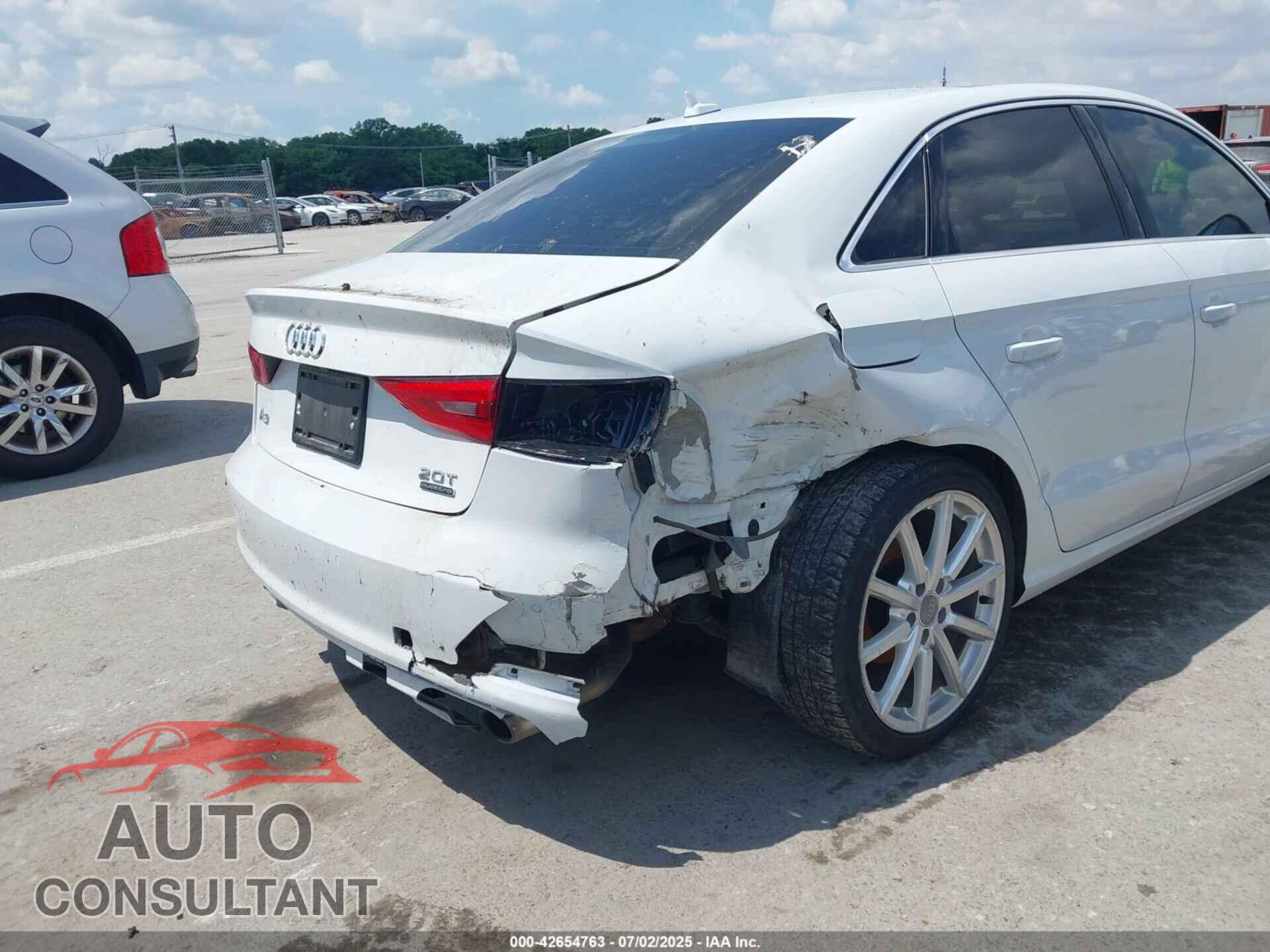 AUDI A3 2015 - WAUBFGFF5F1100882