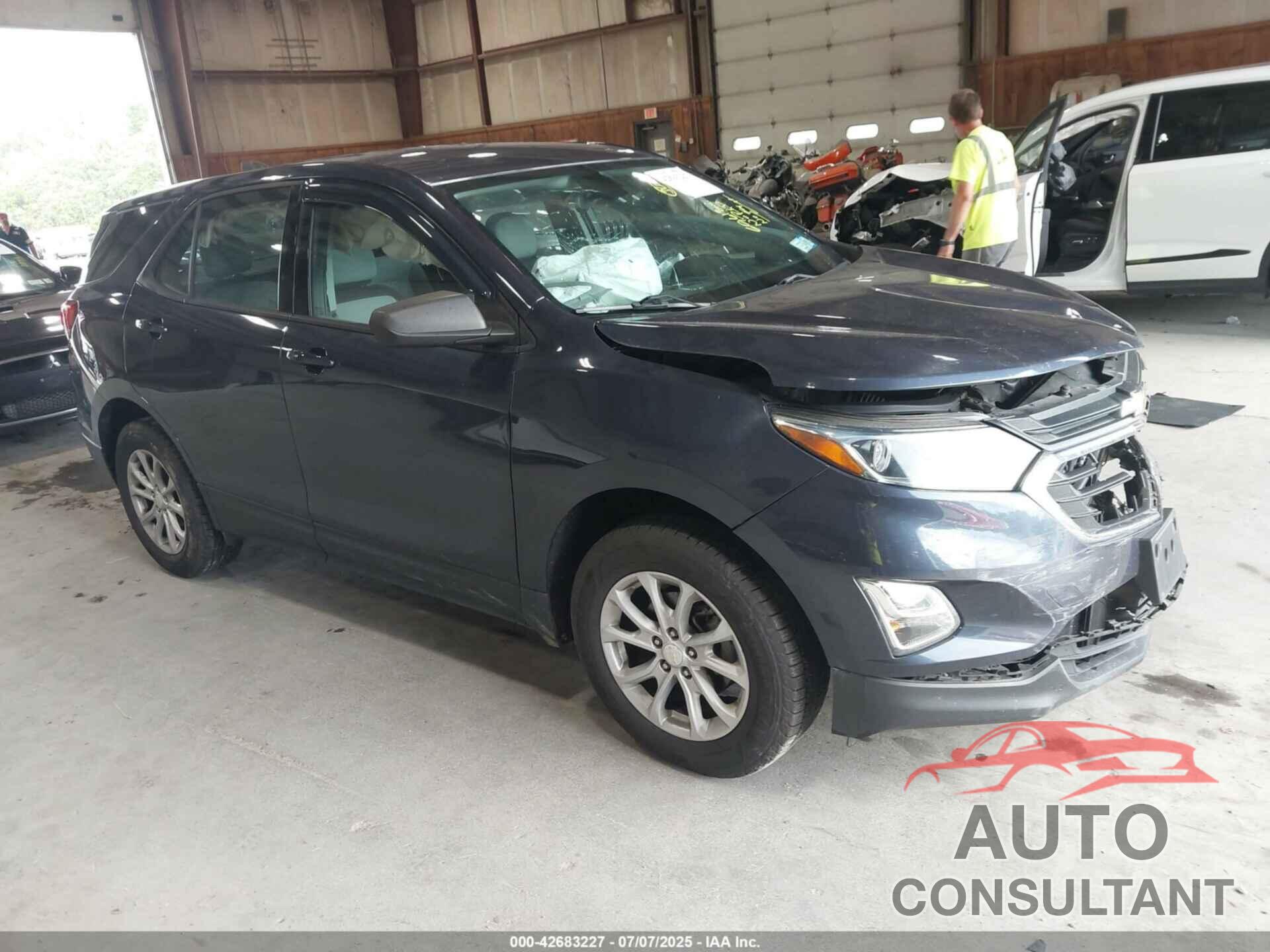 CHEVROLET EQUINOX 2018 - 3GNAXREV3JS517478