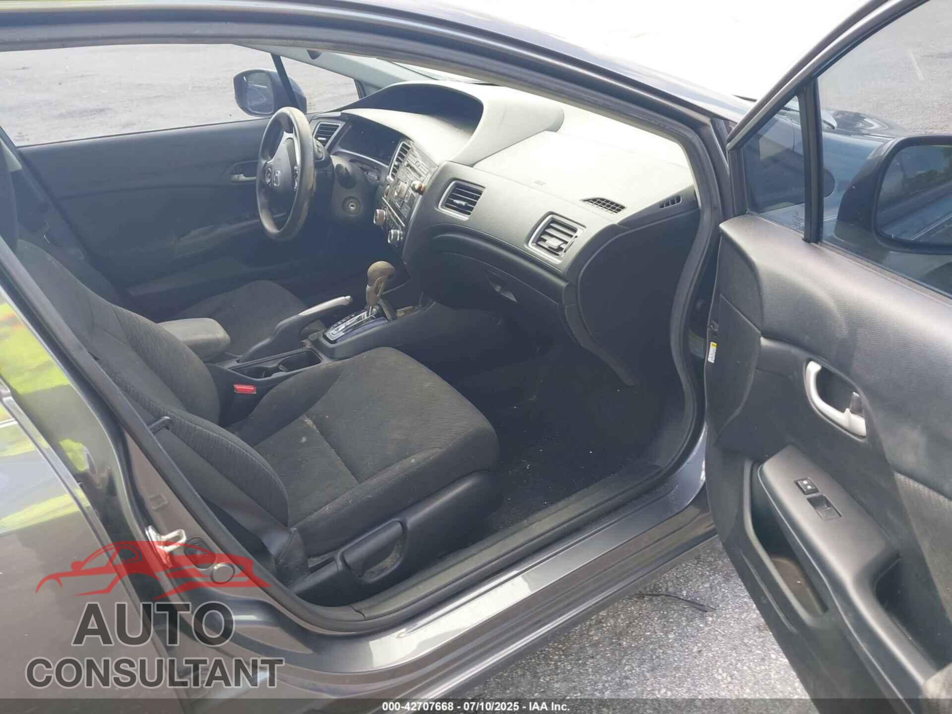 HONDA CIVIC 2013 - 19XFB2F54DE095100