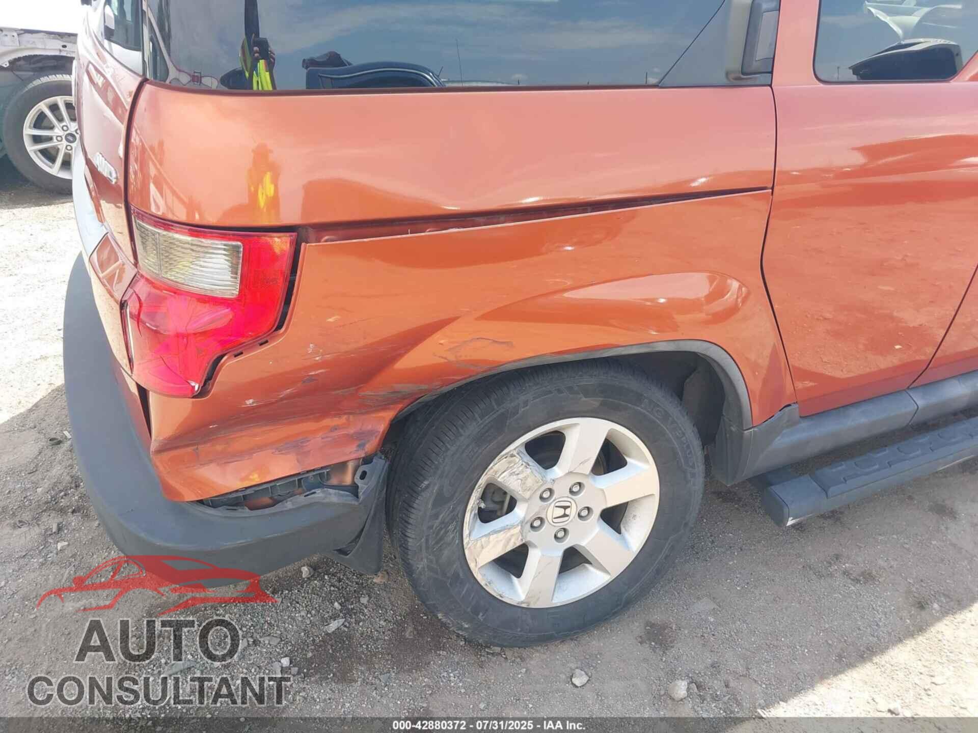 HONDA ELEMENT 2011 - 5J6YH2H74BL003603