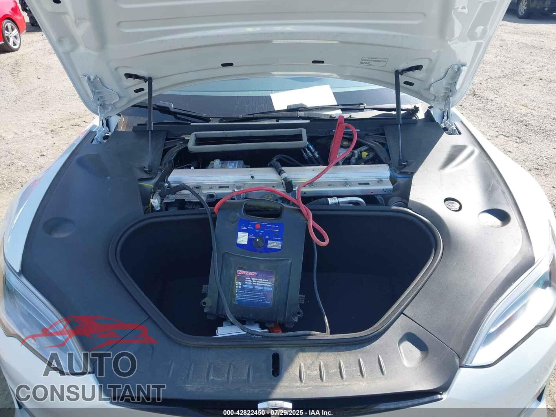 TESLA MODEL S 2022 - 5YJSA1E52NF470880