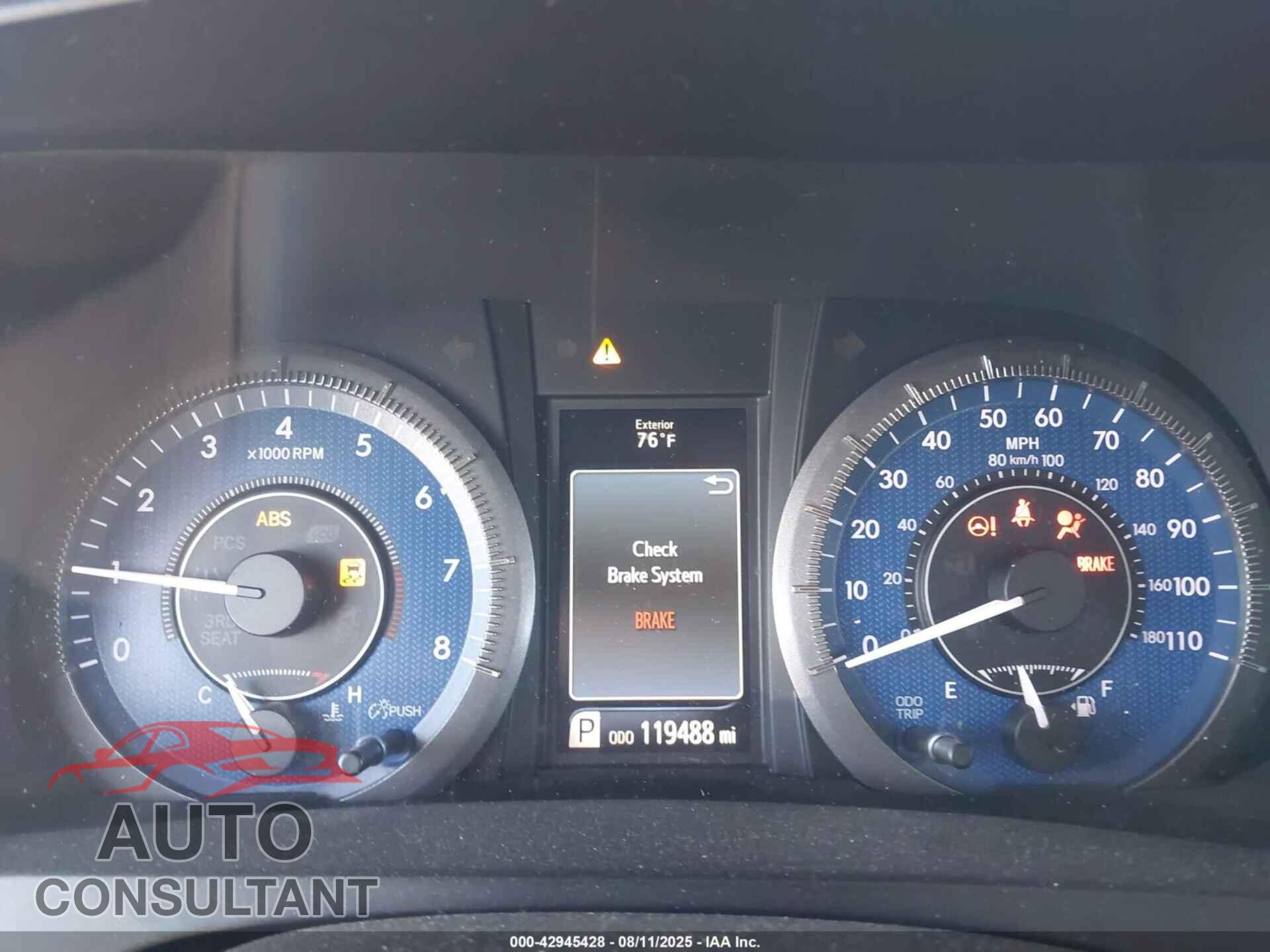 TOYOTA SIENNA 2017 - 5TDYZ3DC4HS823151