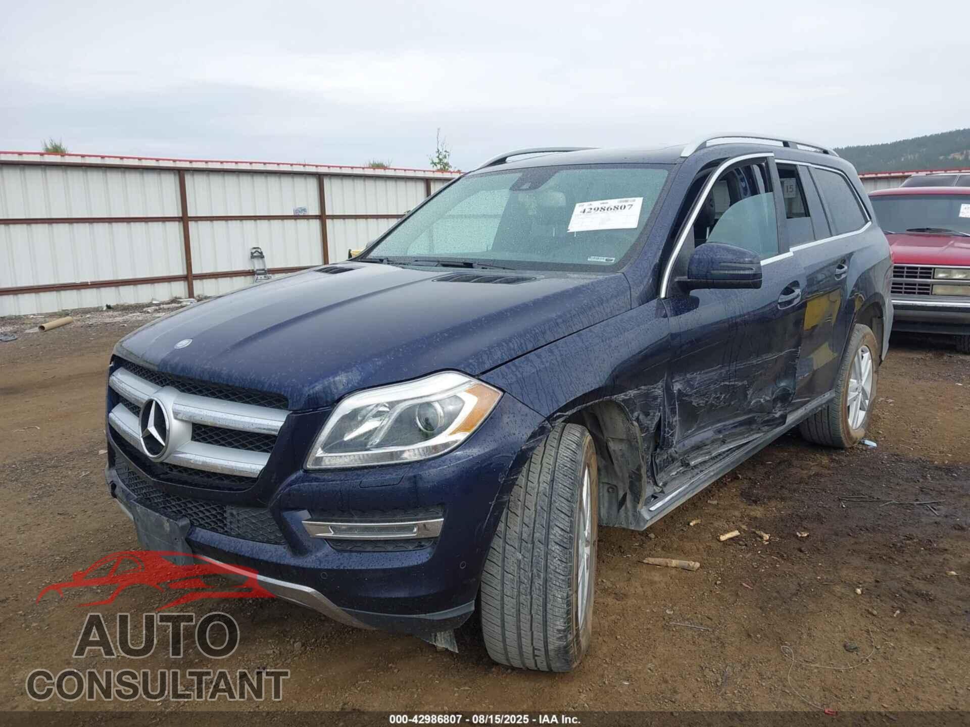 MERCEDES-BENZ GL 2013 - 4JGDF7CE0DA226017