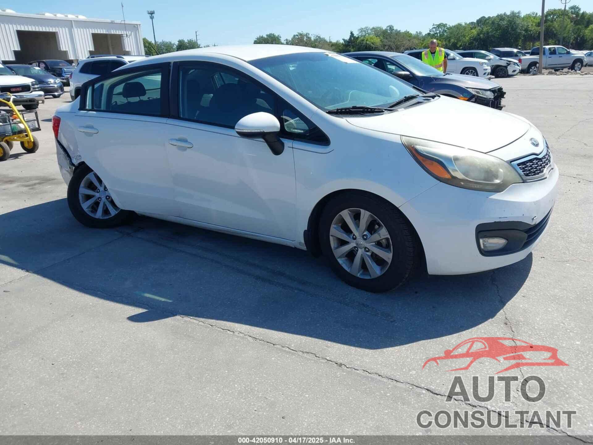 KIA RIO 2013 - KNADN4A35D6272031