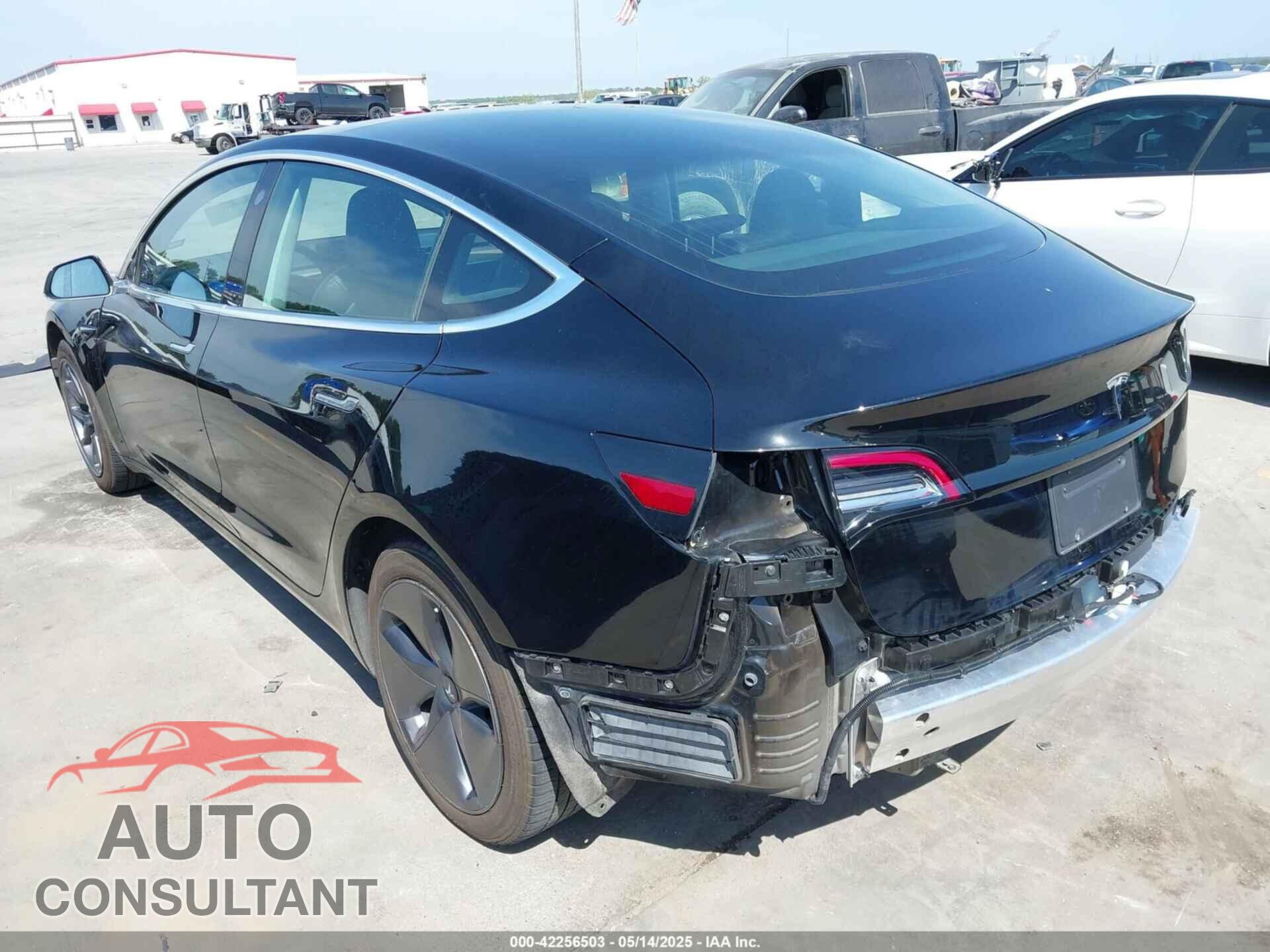 TESLA MODEL 3 2020 - 5YJ3E1EA3LF611152