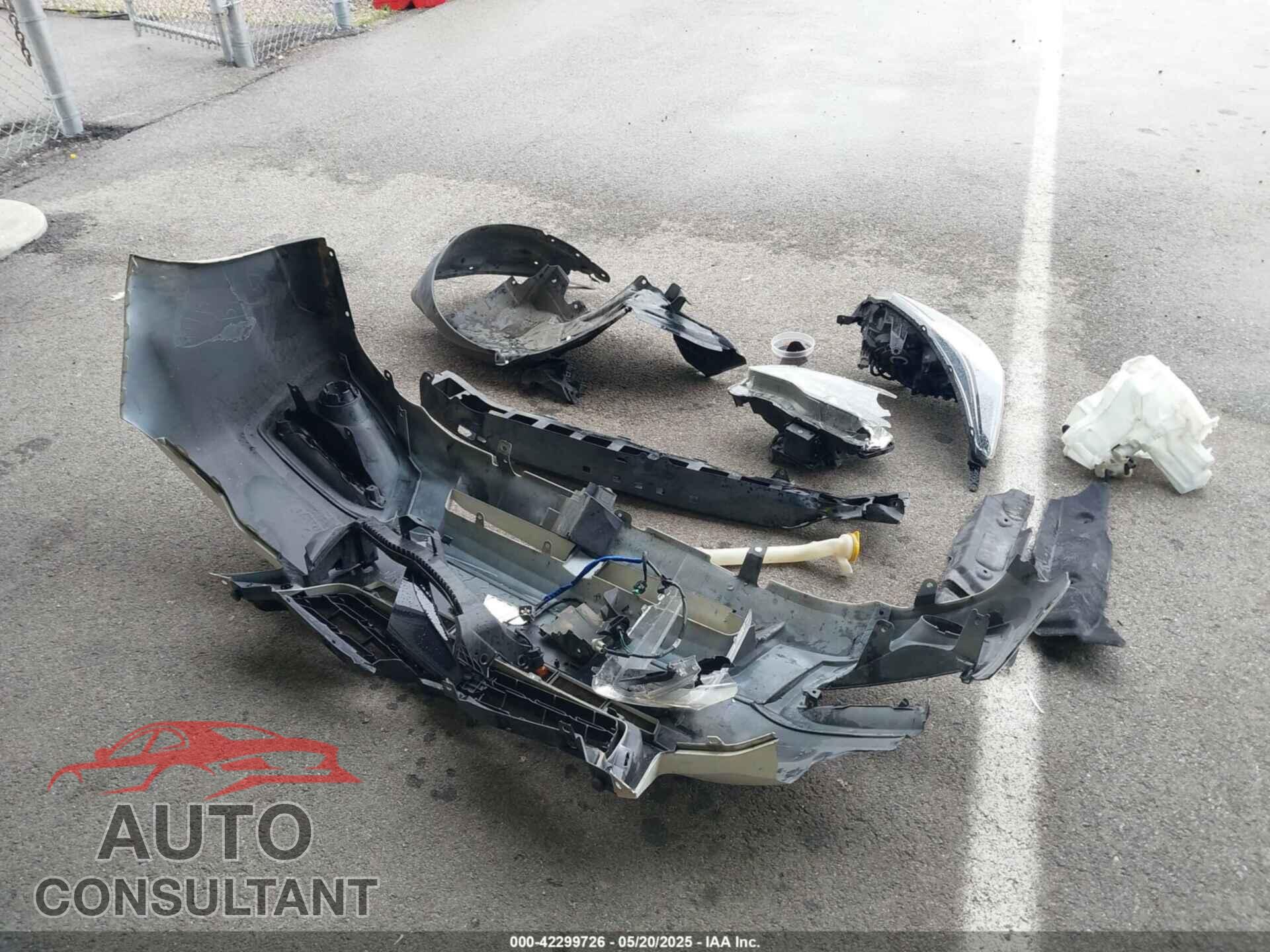 SUBARU FORESTER 2017 - JF2SJABC0HH513802