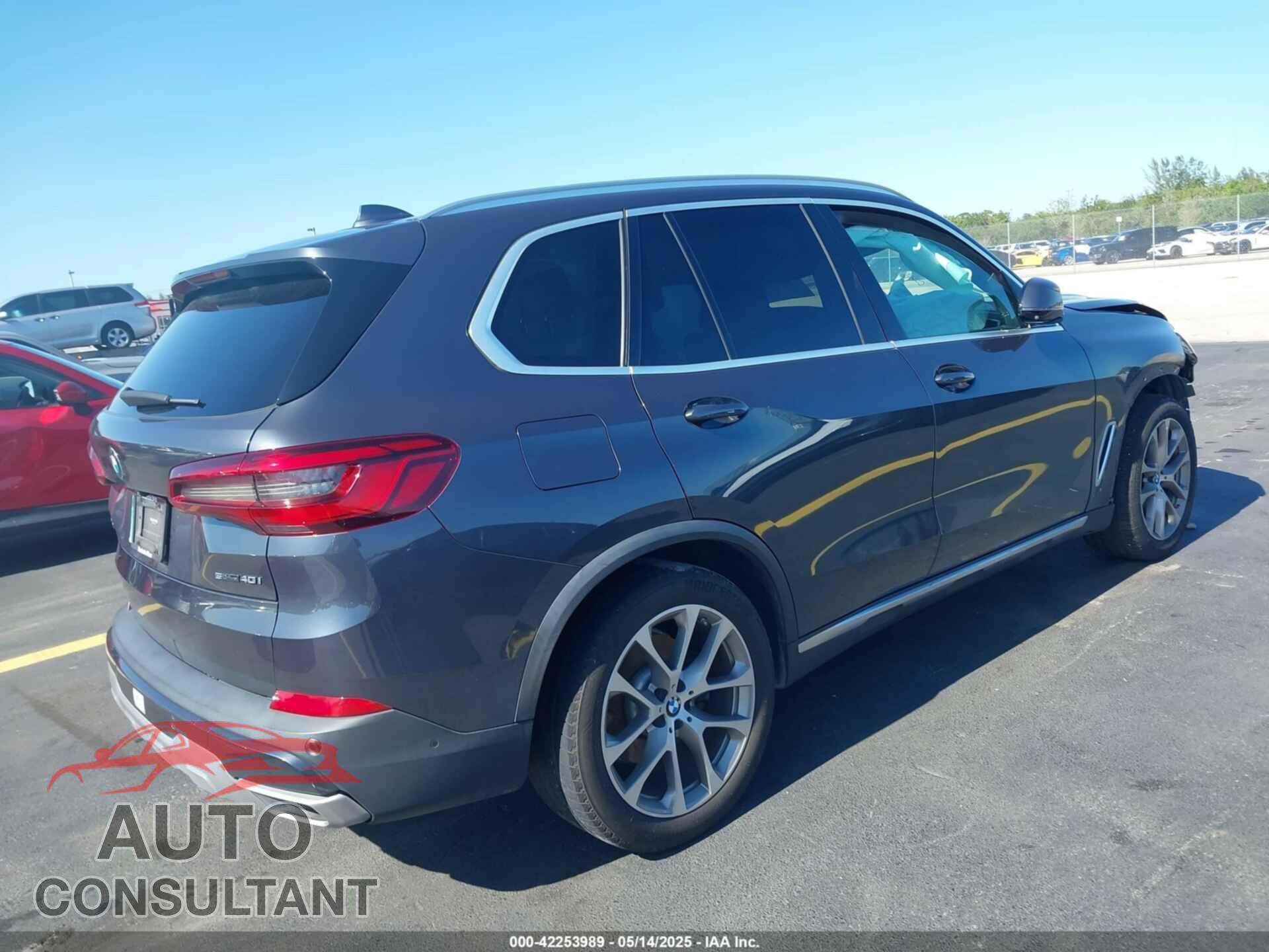 BMW X5 2020 - 5UXCR4C01LLW64122