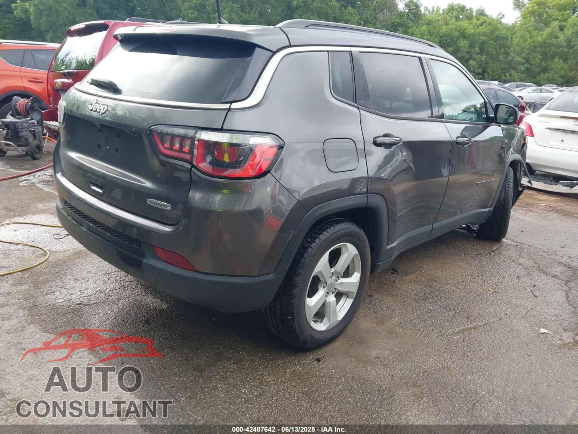 JEEP COMPASS 2018 - 3C4NJCBB3JT268094