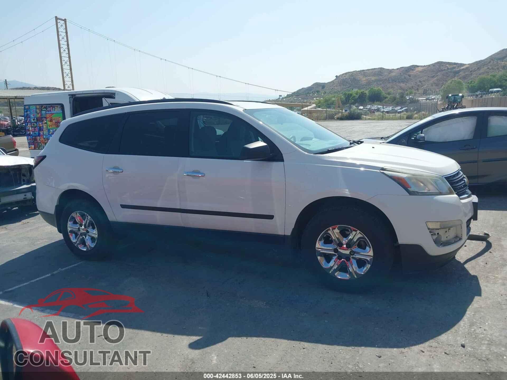 CHEVROLET TRAVERSE 2014 - 1GNKRFKD5EJ351044