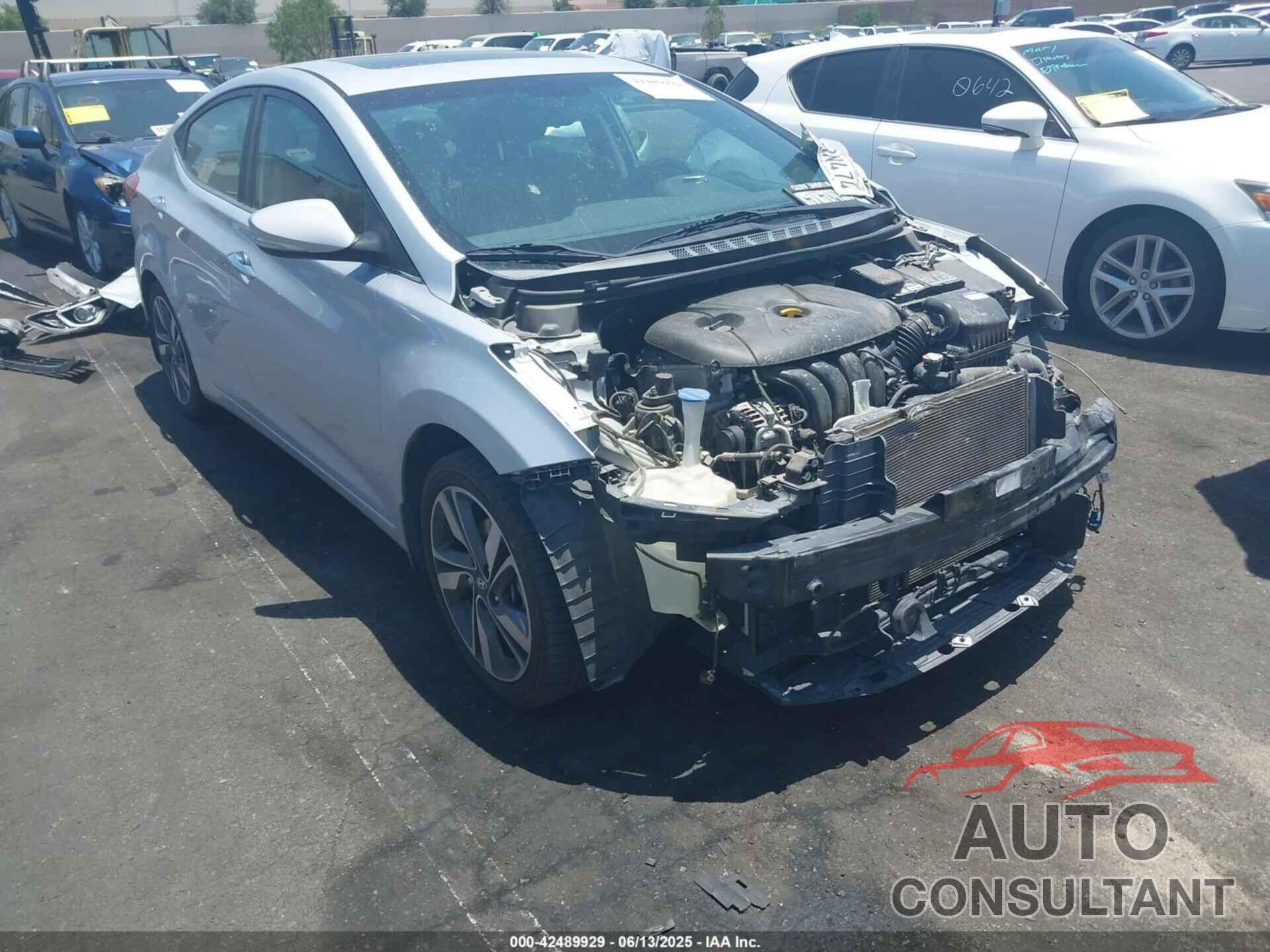 HYUNDAI ELANTRA 2015 - KMHDH4AE8FU234377