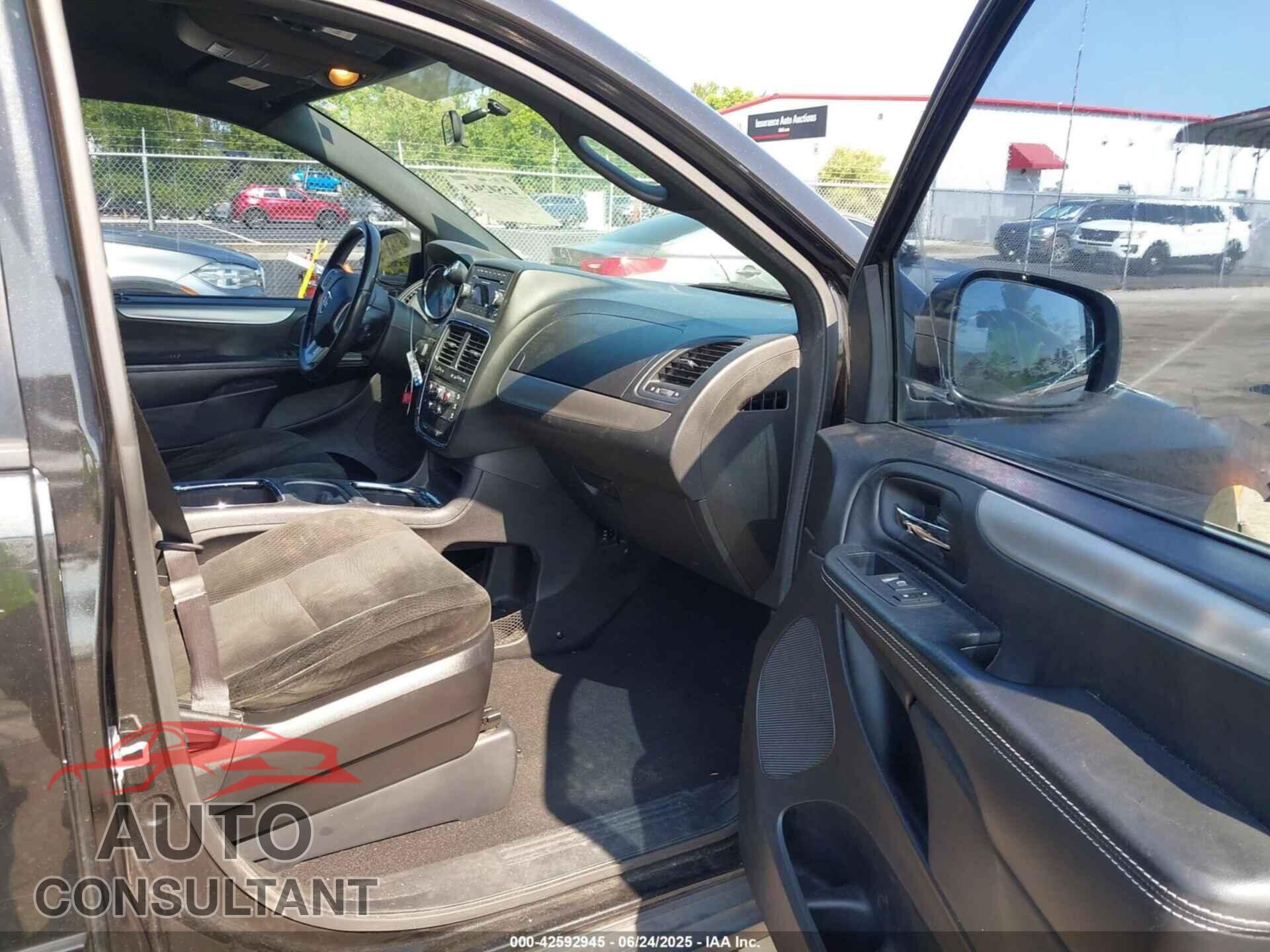 DODGE GRAND CARAVAN 2016 - 2C4RDGCG4GR145345