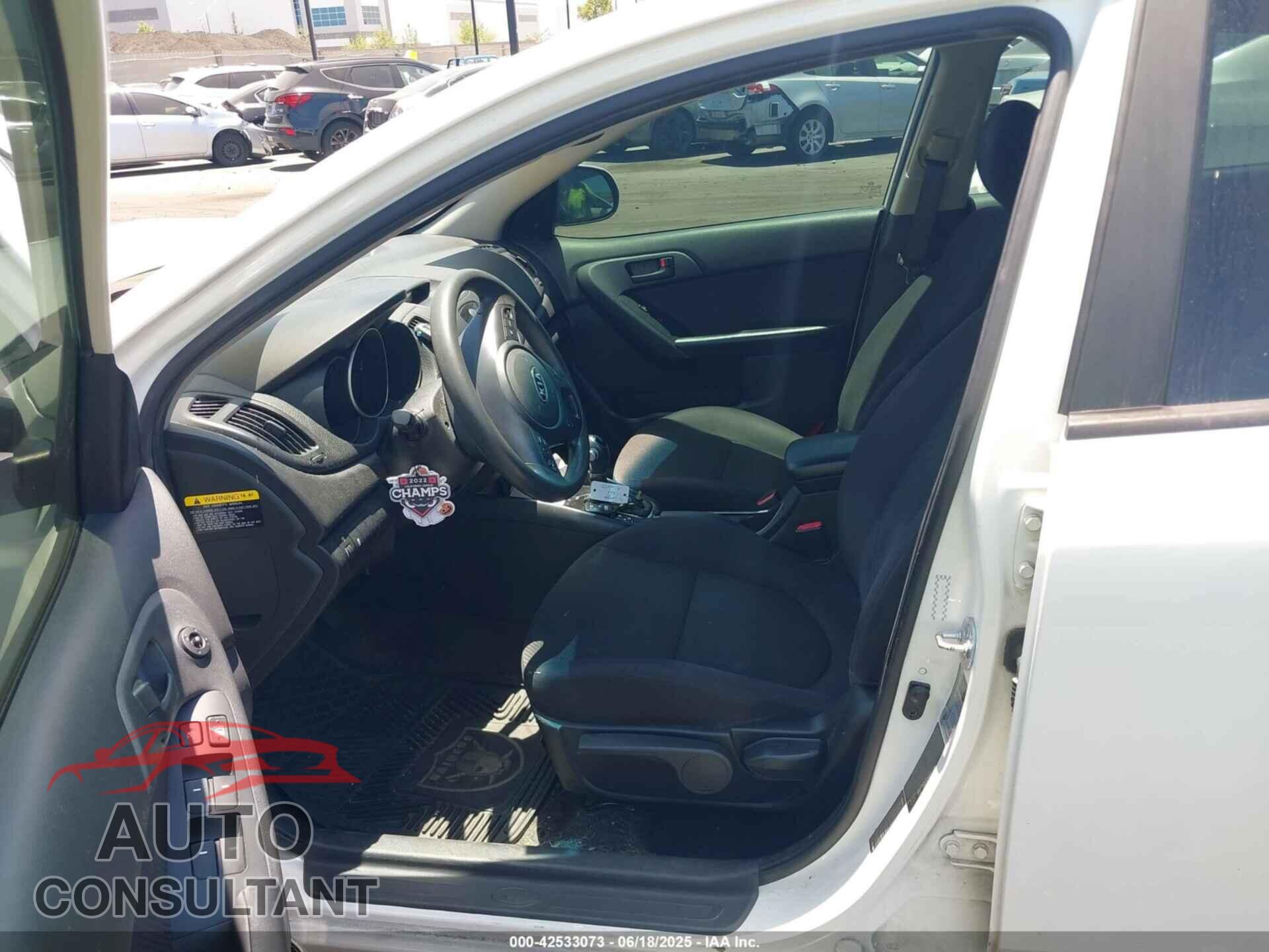 KIA FORTE 2012 - KNAFU4A20C5600642