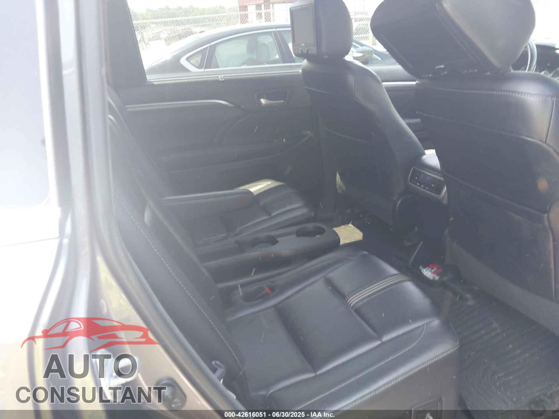 TOYOTA HIGHLANDER 2017 - 5TDKZRFHXHS200344