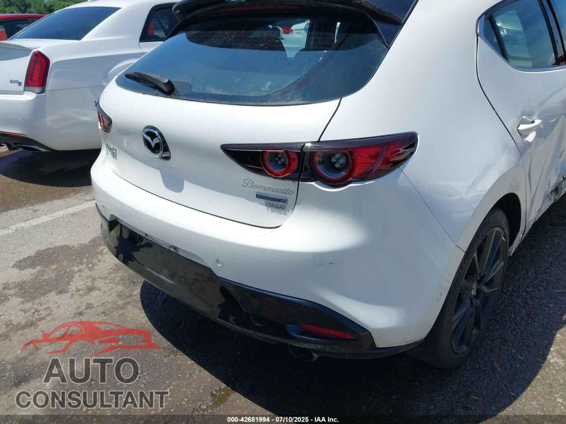 MAZDA MAZDA3 HATCHBACK 2021 - JM1BPBNY0M1402728