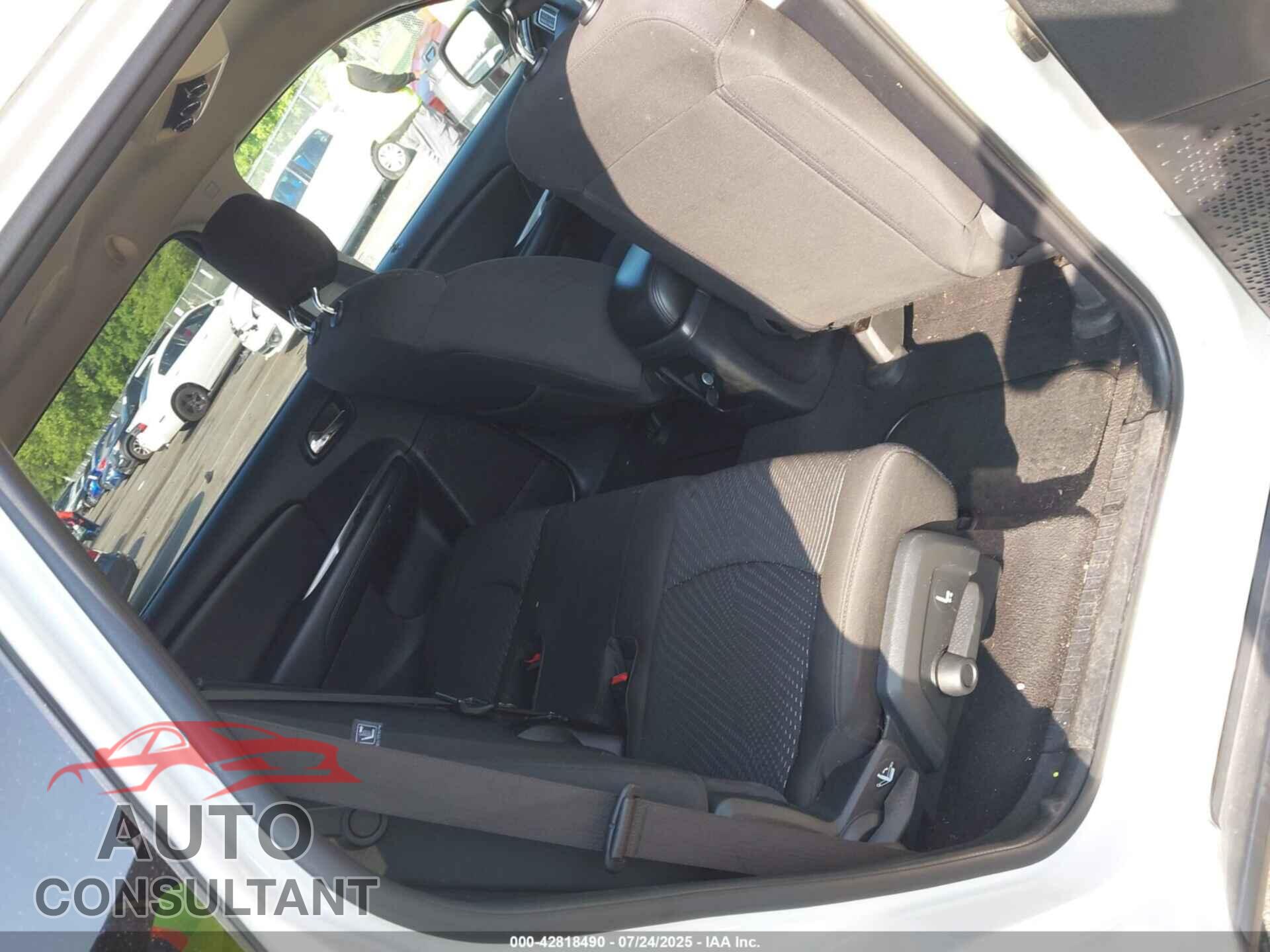 DODGE JOURNEY 2017 - 3C4PDCAB5HT608079