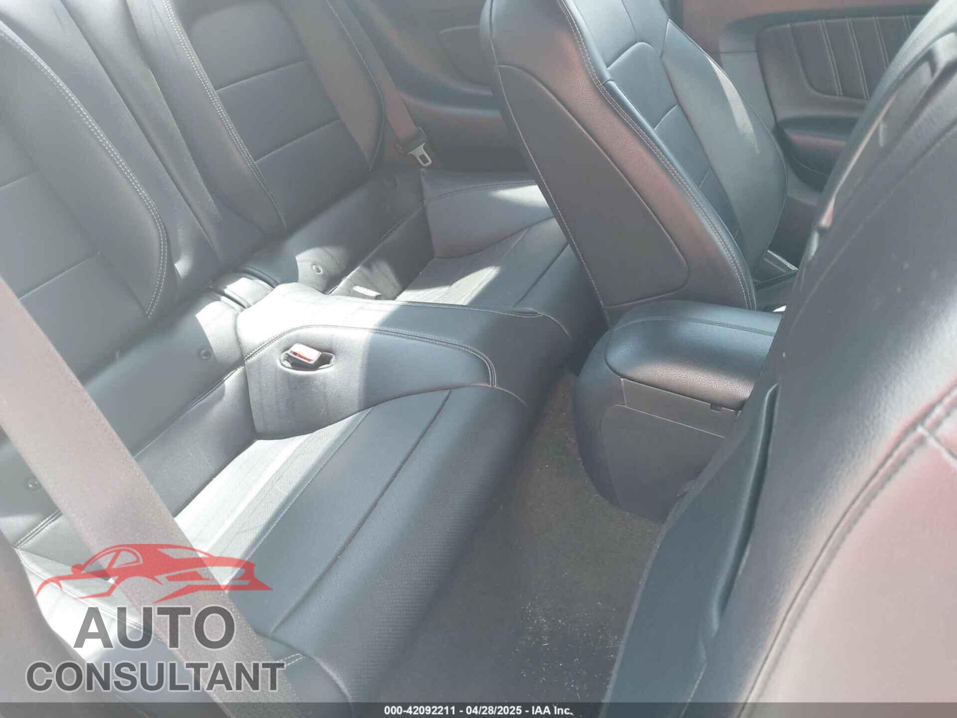 FORD MUSTANG 2015 - 1FA6P8TH5F5394294