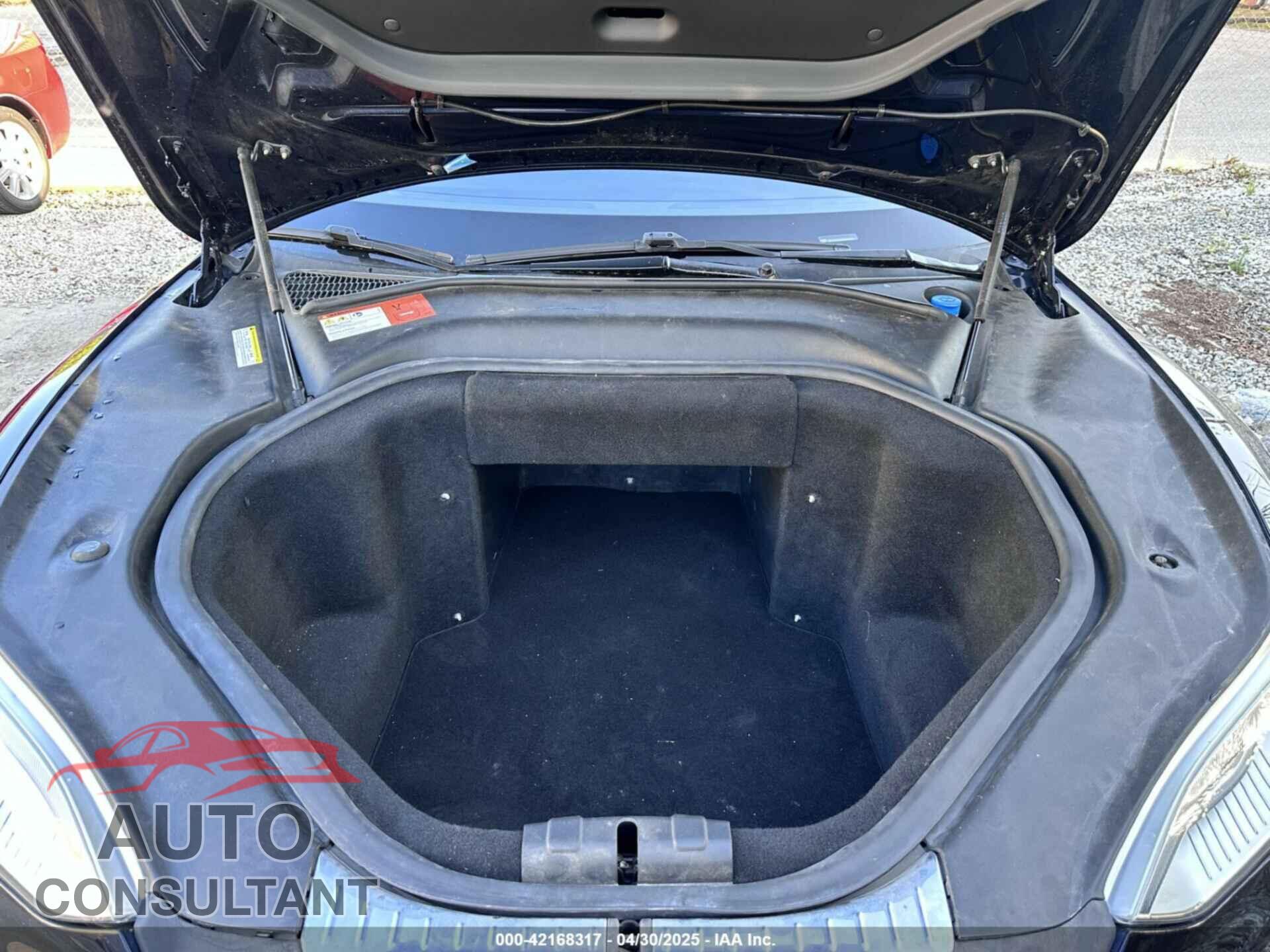 TESLA MODEL S 2013 - 5YJSA1DN8DFP17027