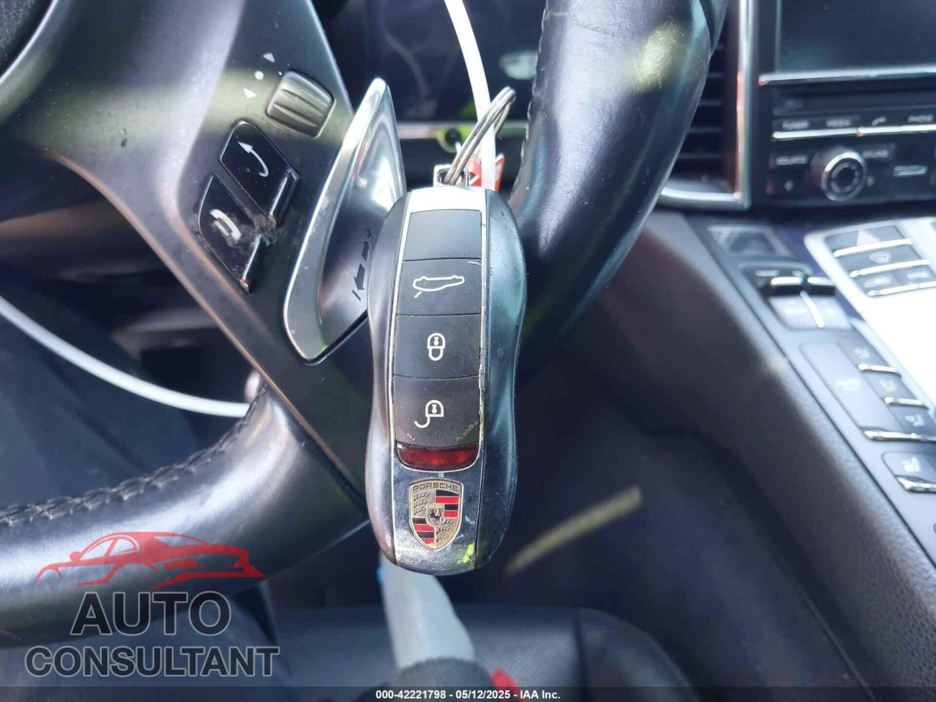 PORSCHE PANAMERA 2014 - WP0AA2A70EL009084